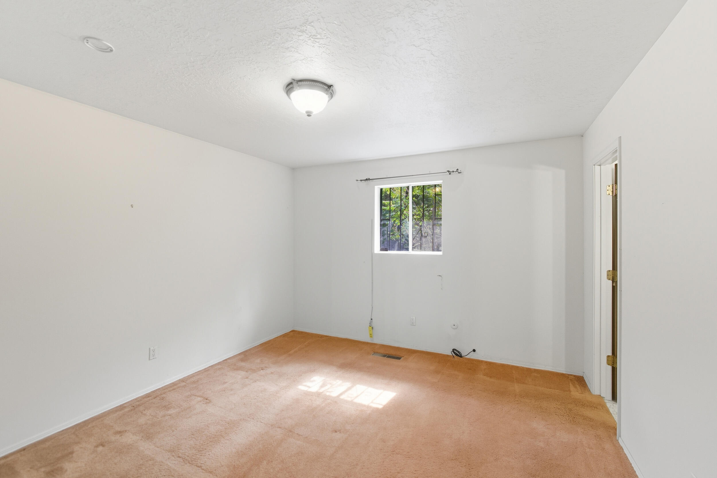1603 Ben San Avenue