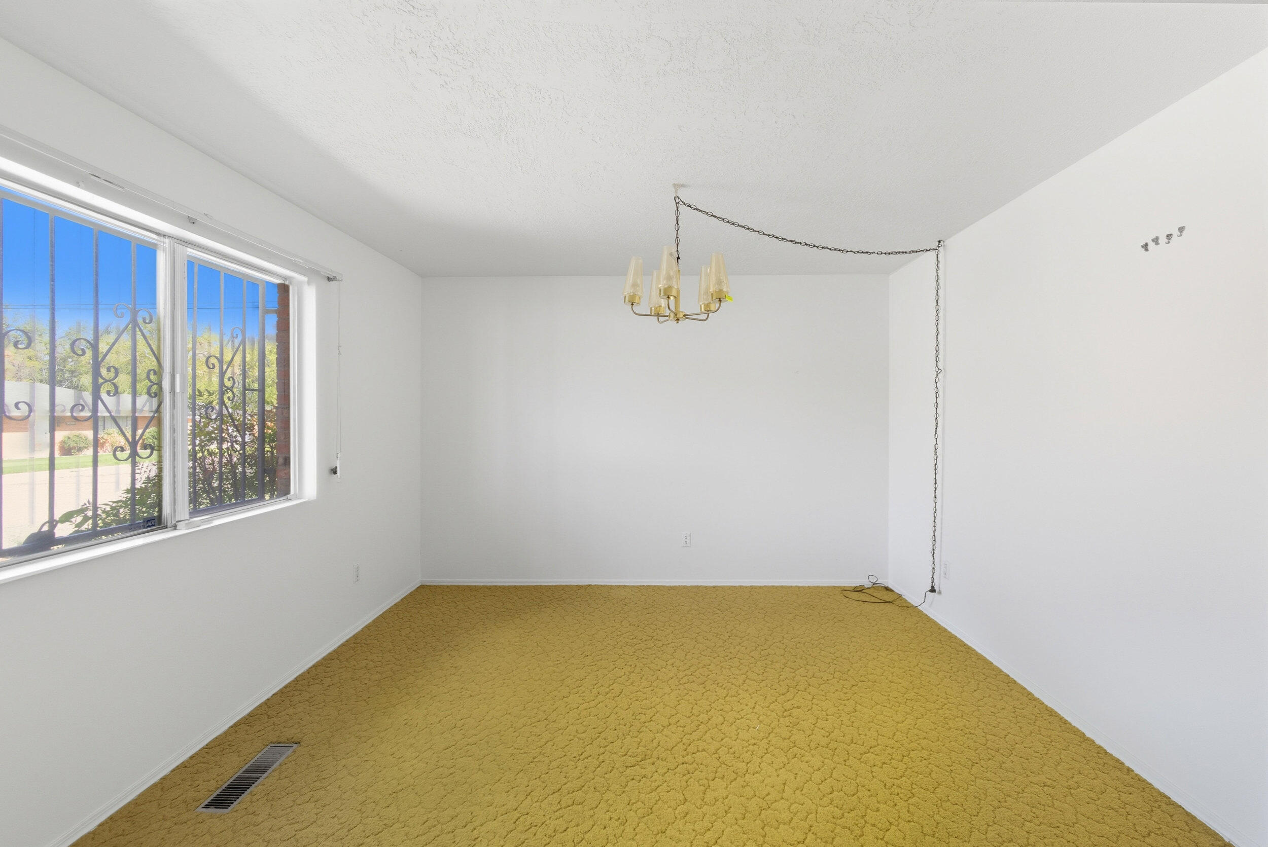 1603 Ben San Avenue