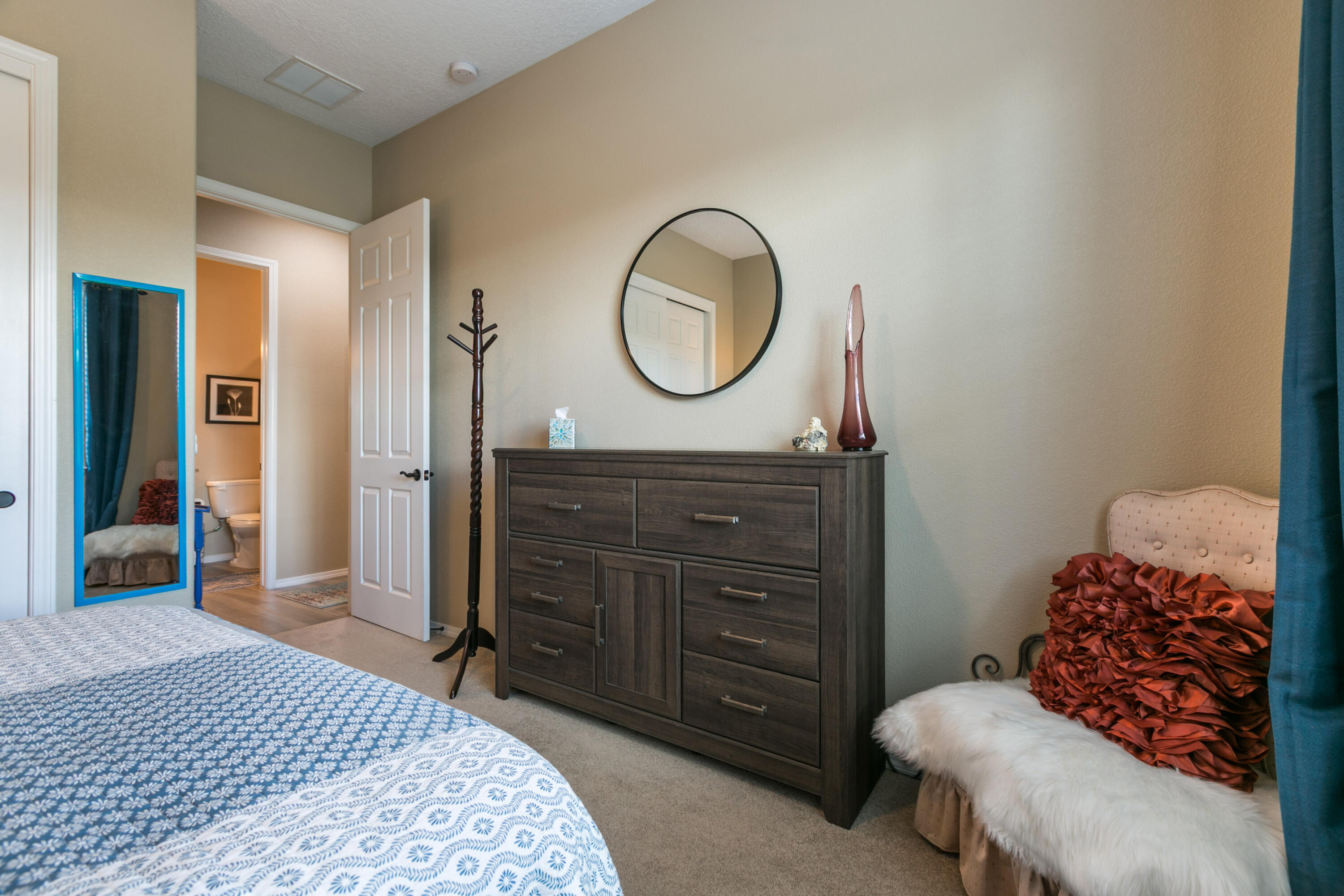 2319 Granite Mountain Lp NW