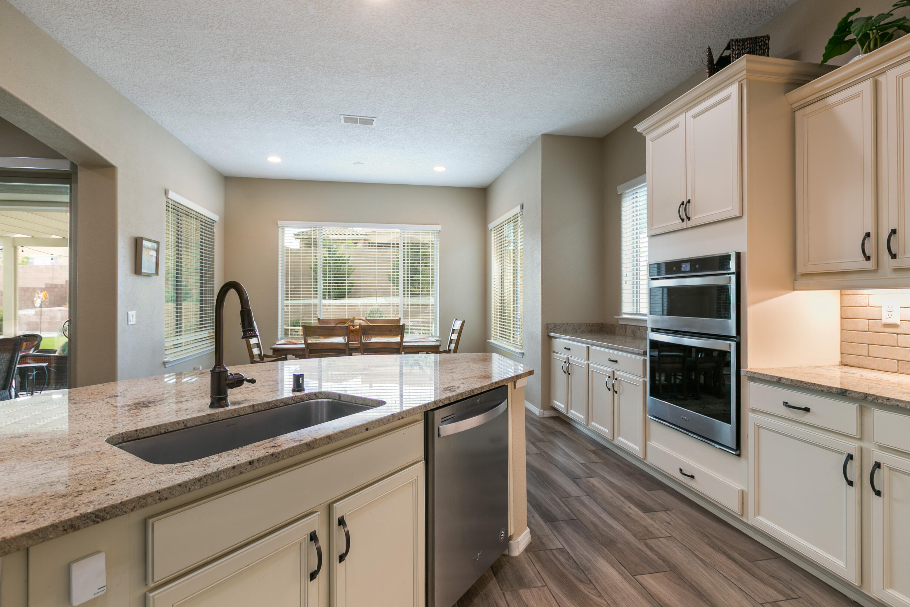 2319 Granite Mountain Lp NW