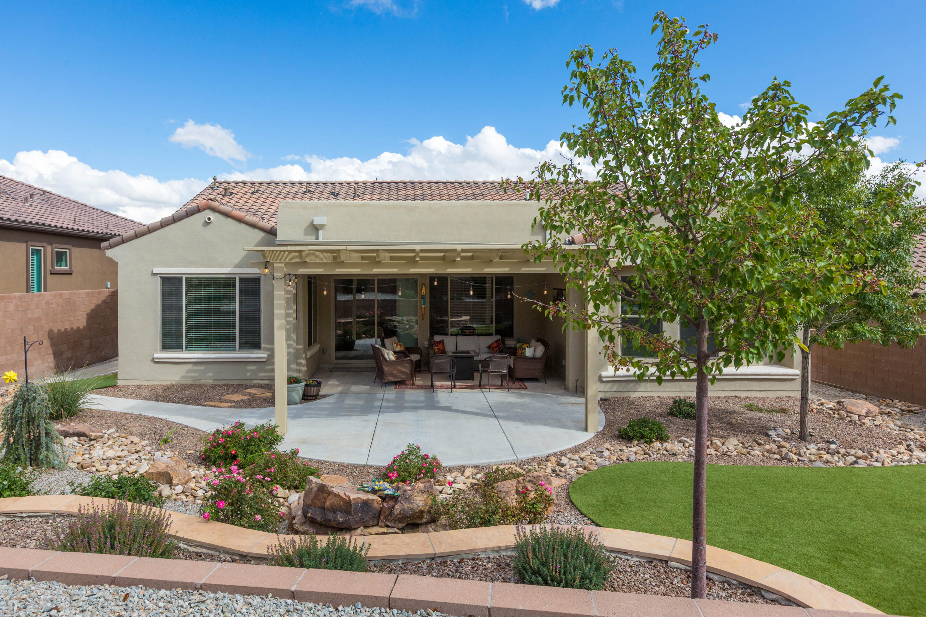 2319 Granite Mountain Lp NW