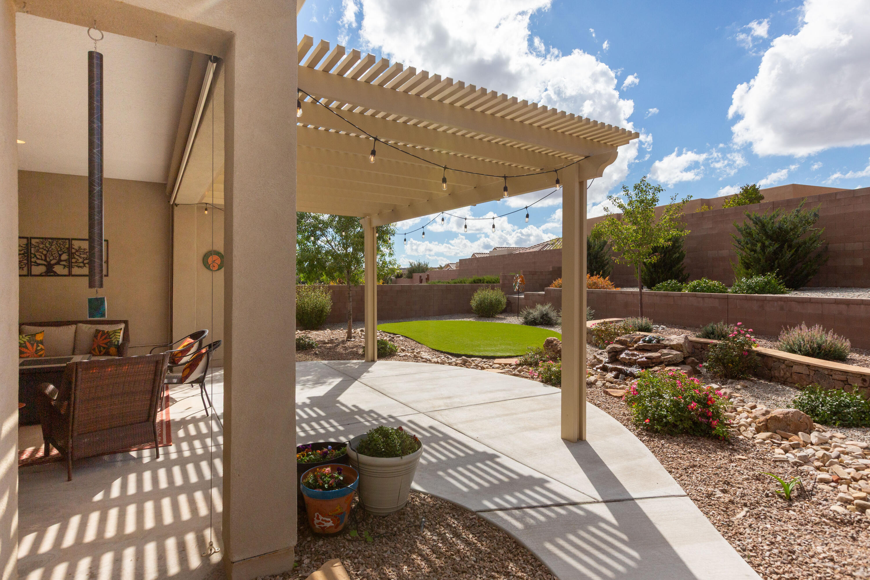 2319 Granite Mountain Lp NW