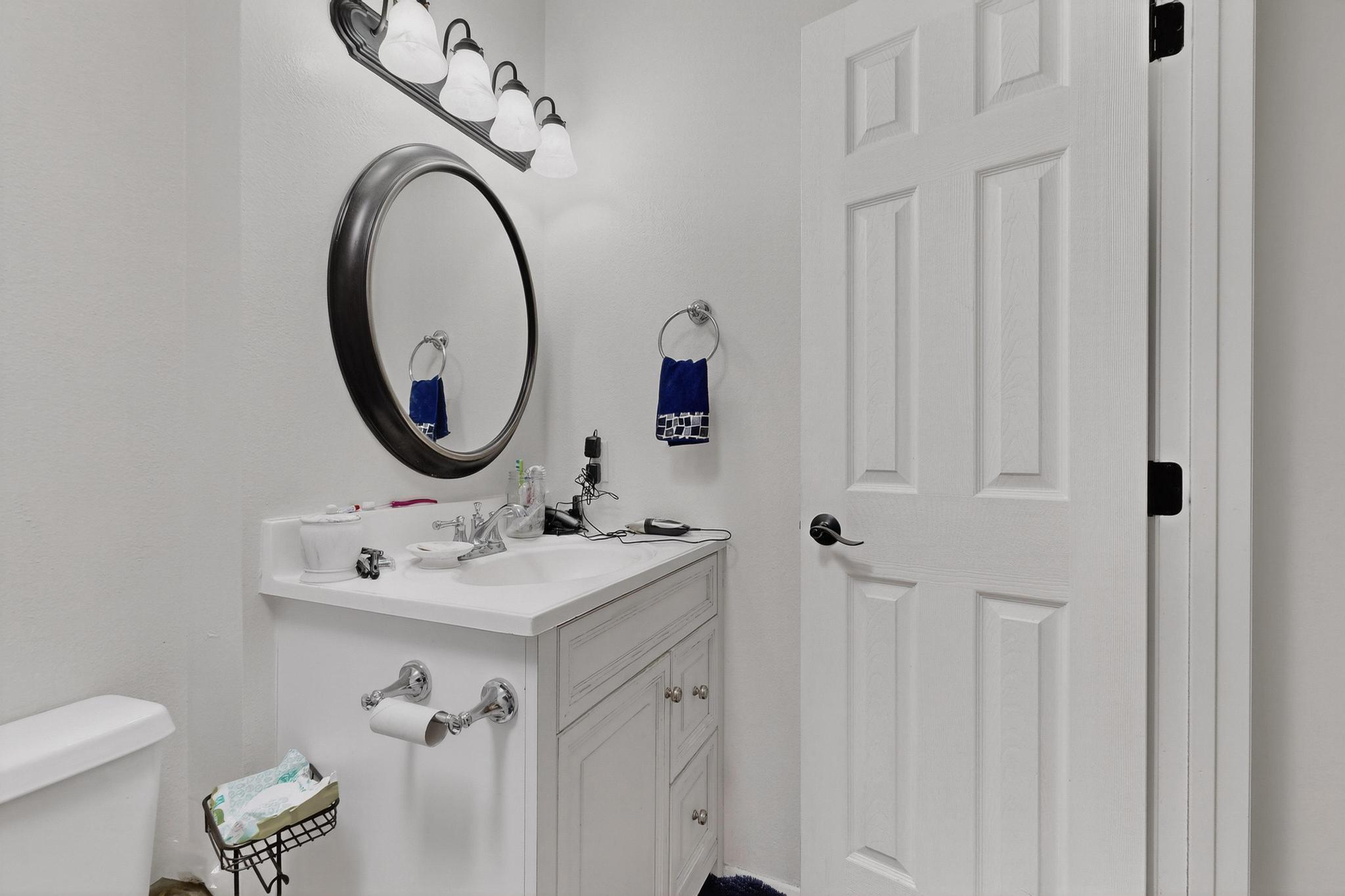 49 Calle San Blas NE