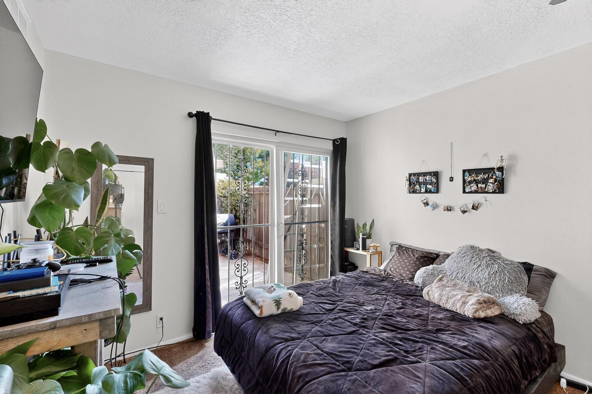 49 Calle San Blas NE