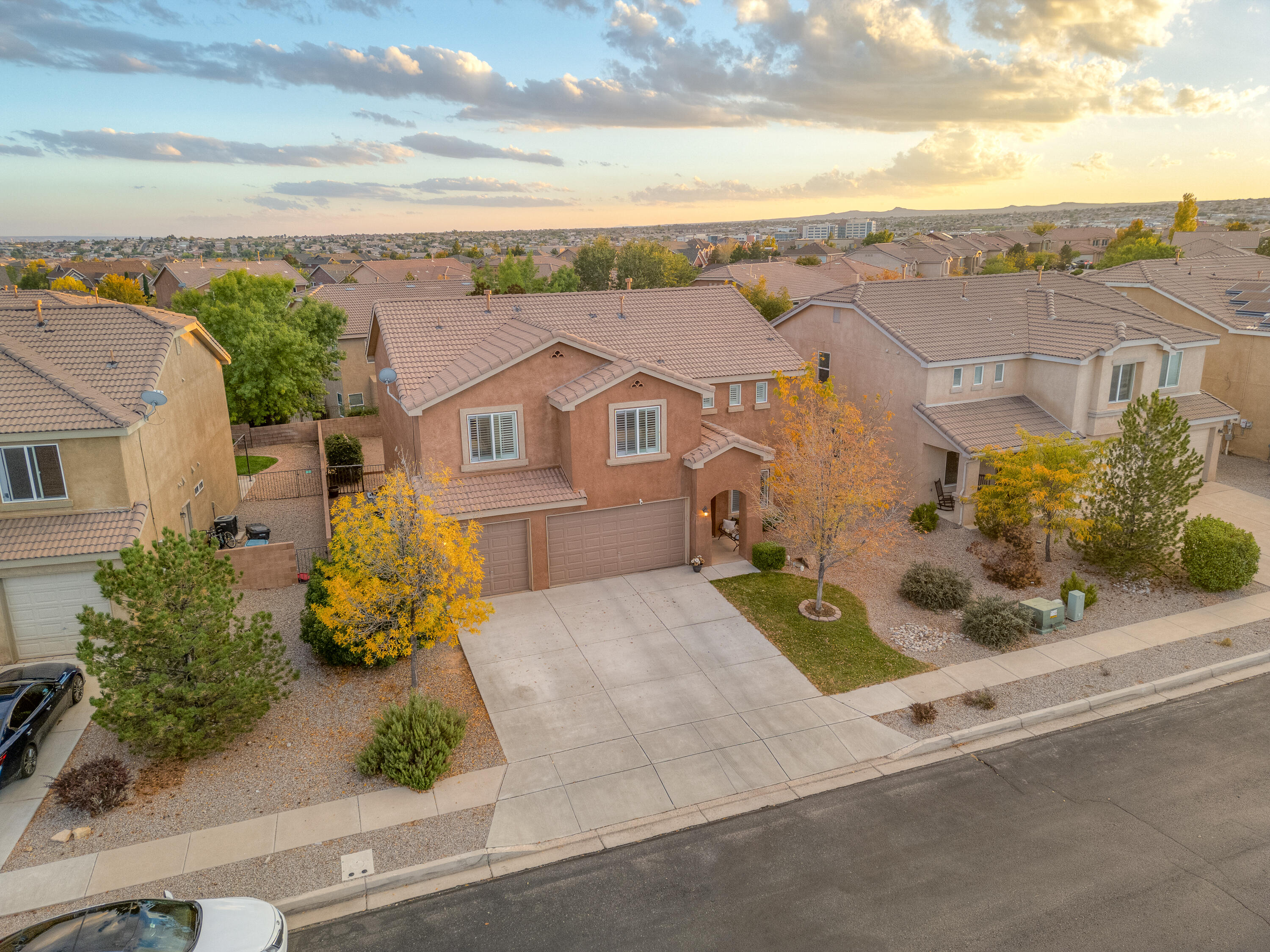 2608 Corte Castellon SE