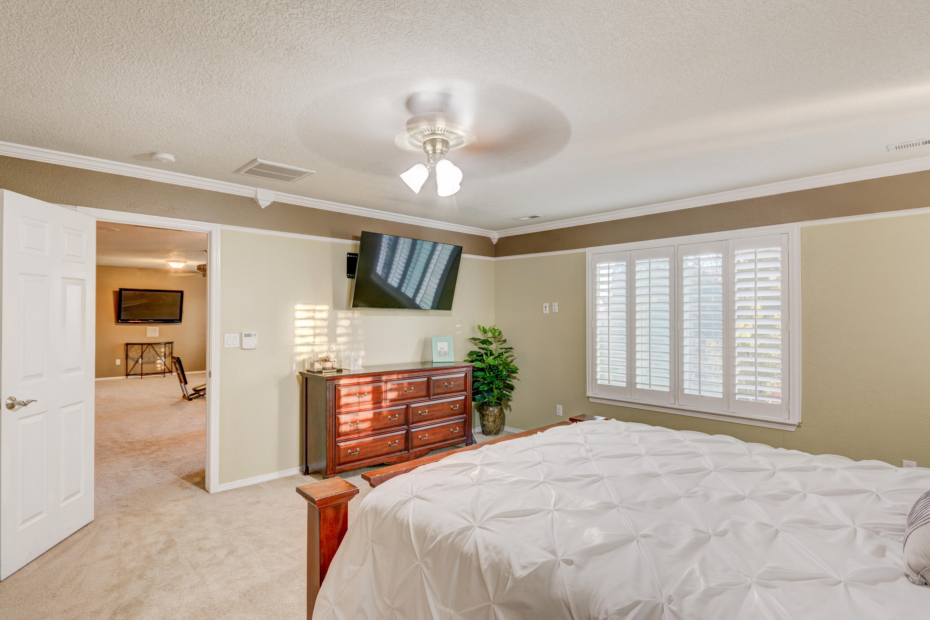 2608 Corte Castellon SE