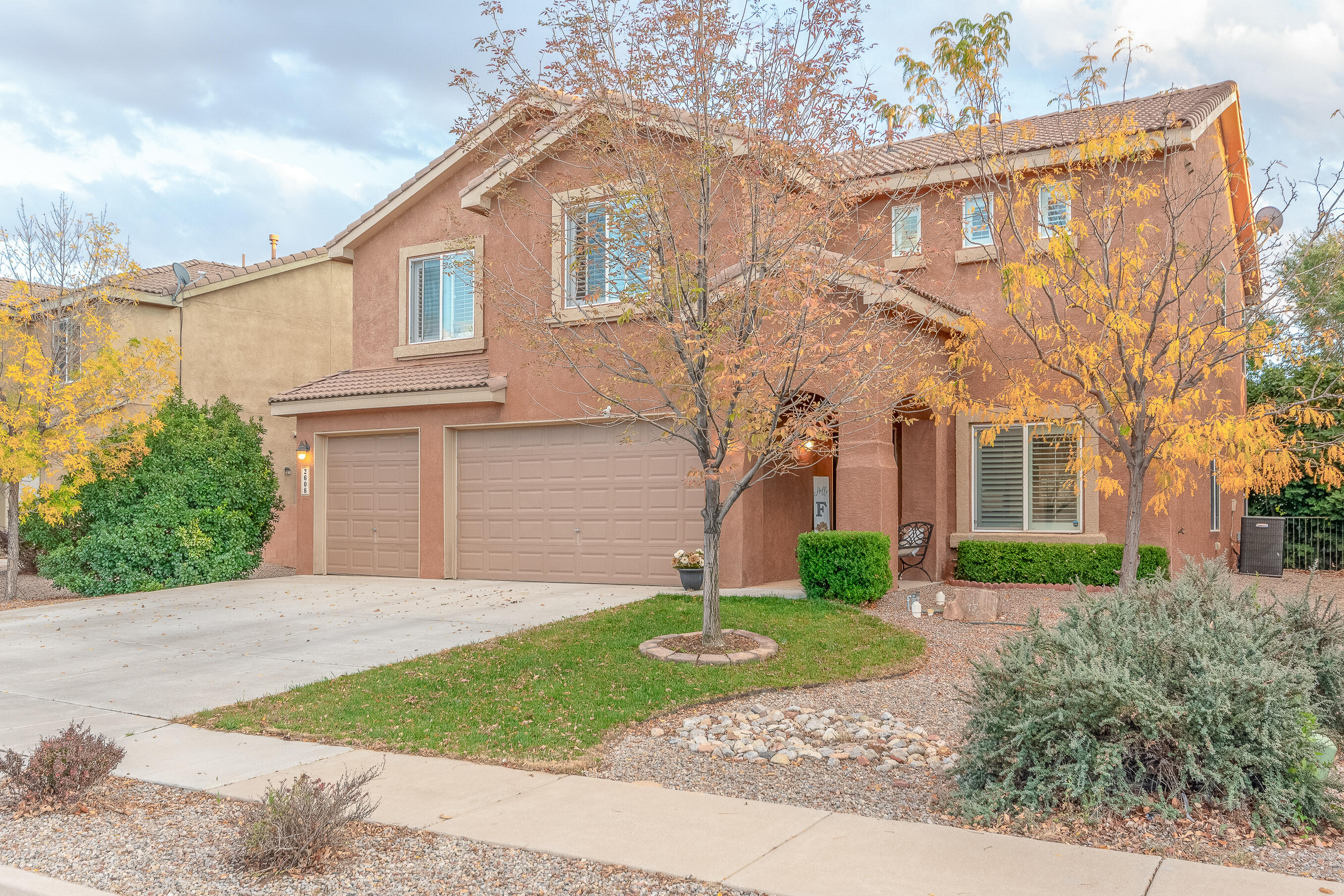 2608 Corte Castellon SE