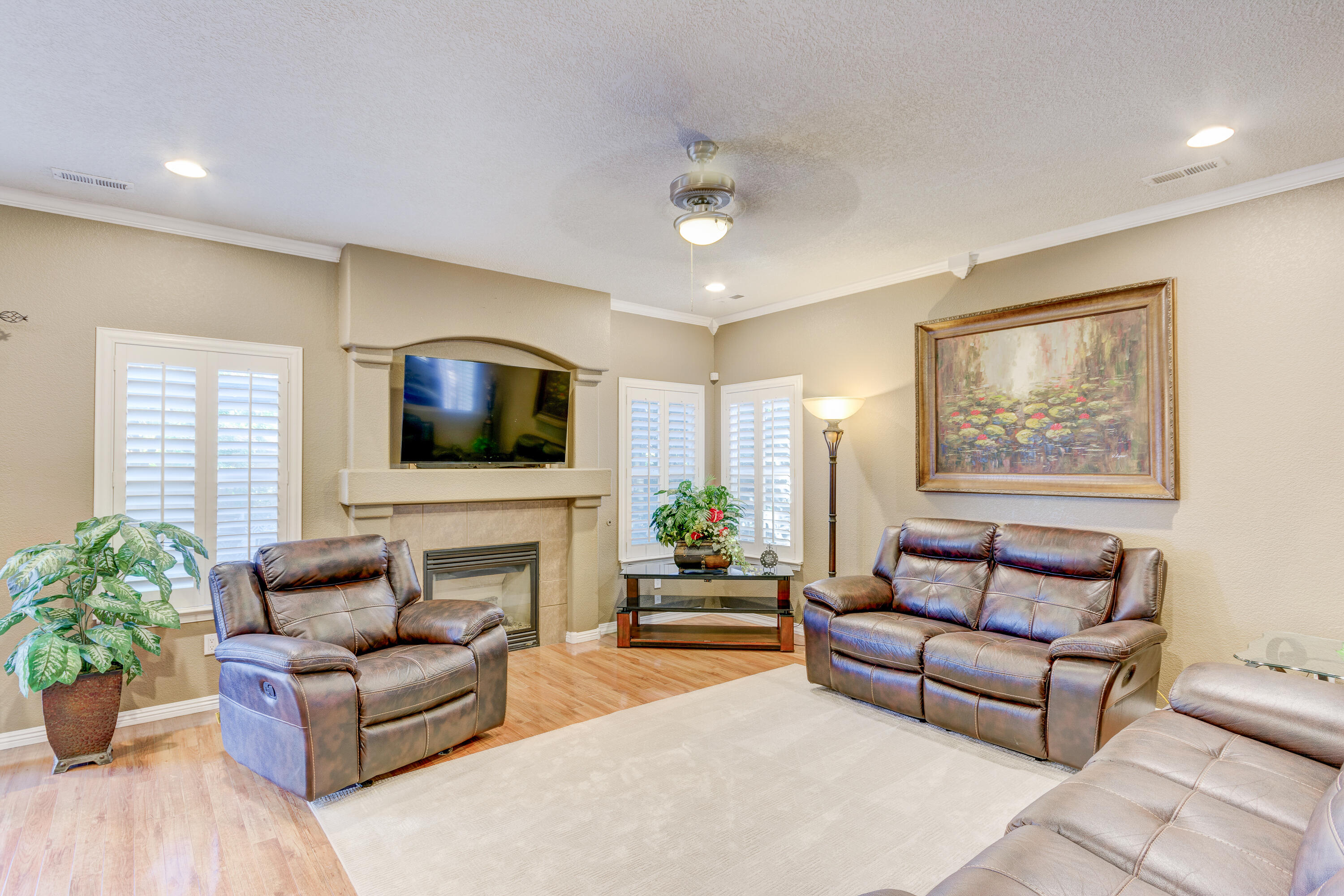 2608 Corte Castellon SE