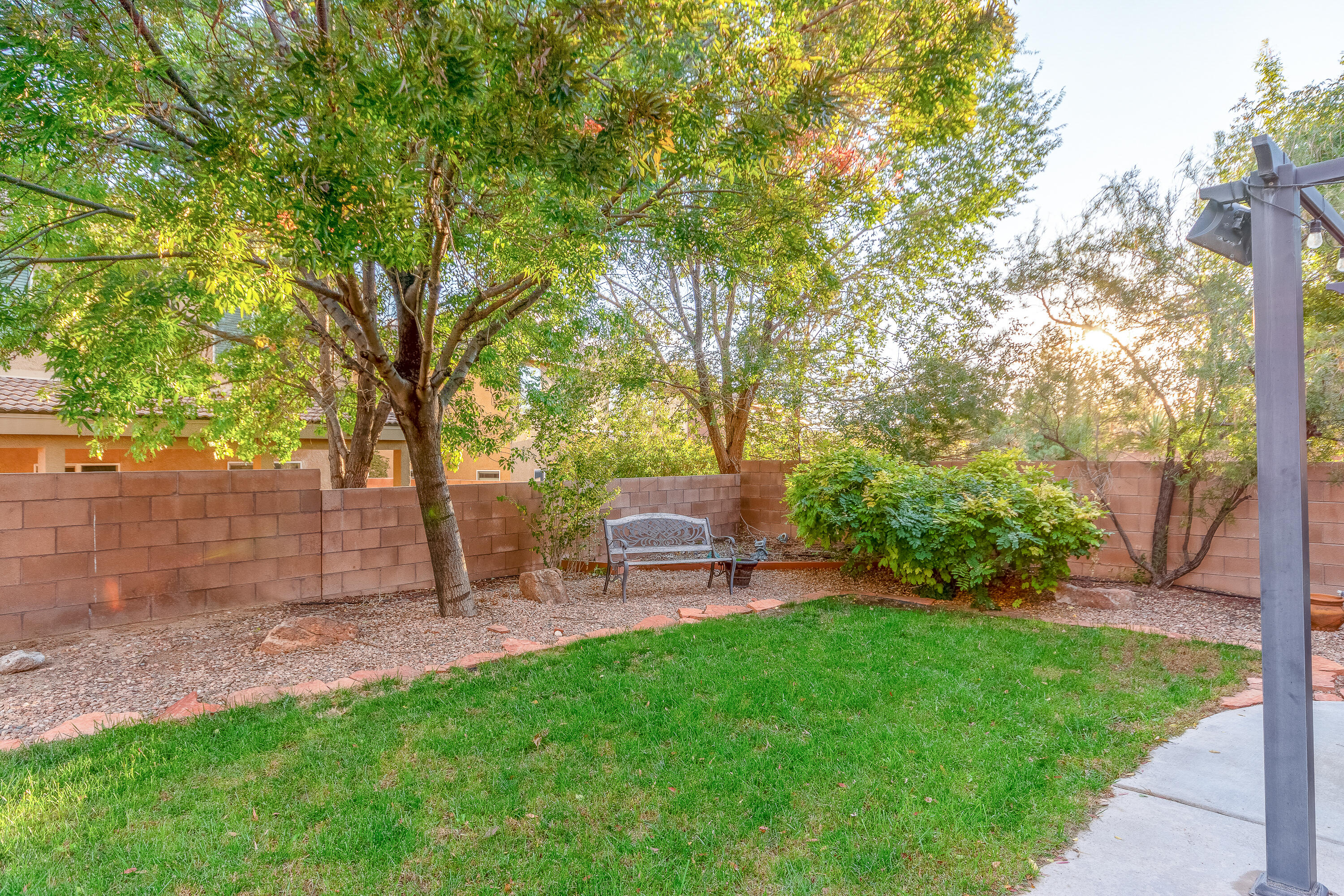 2608 Corte Castellon SE