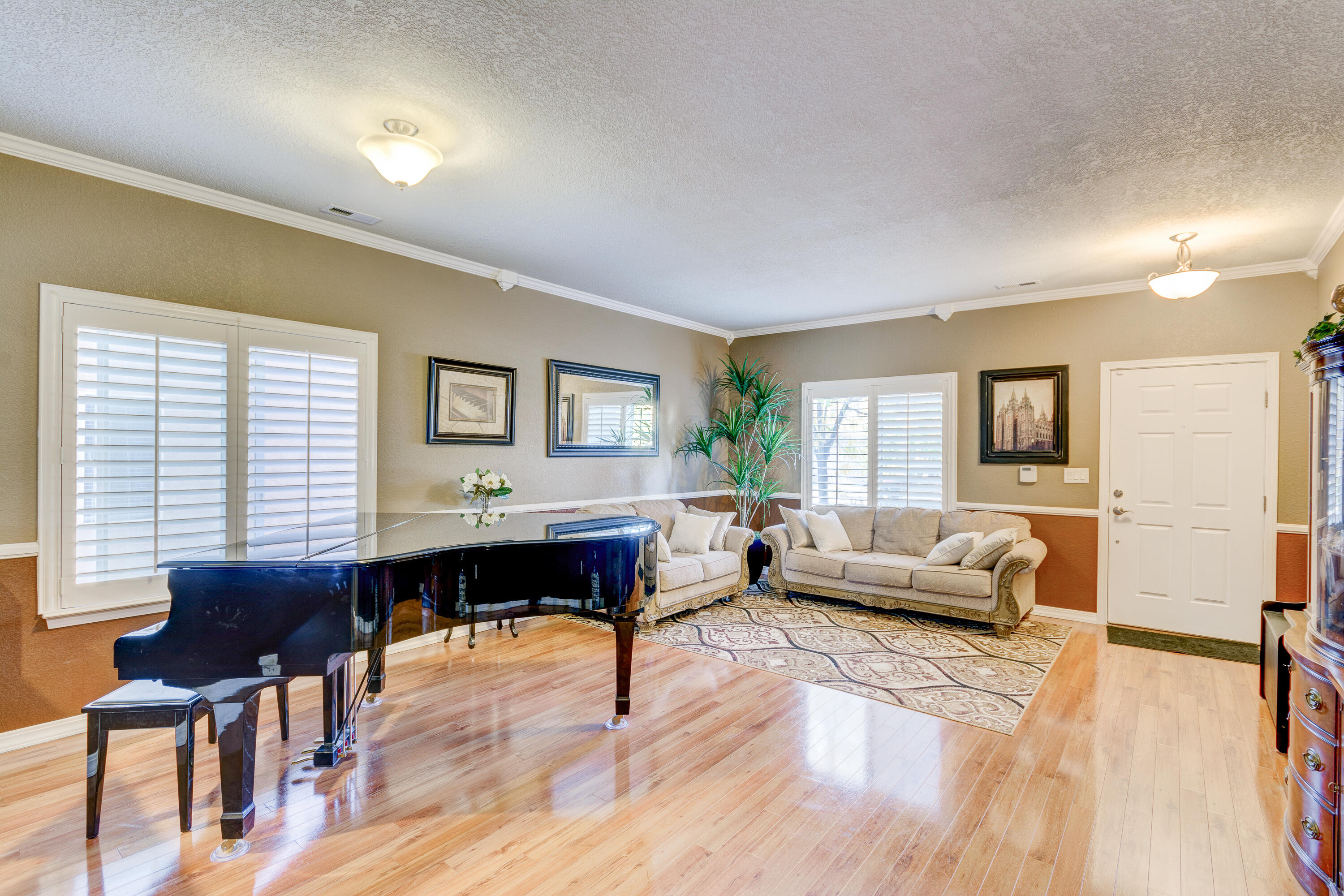 2608 Corte Castellon SE