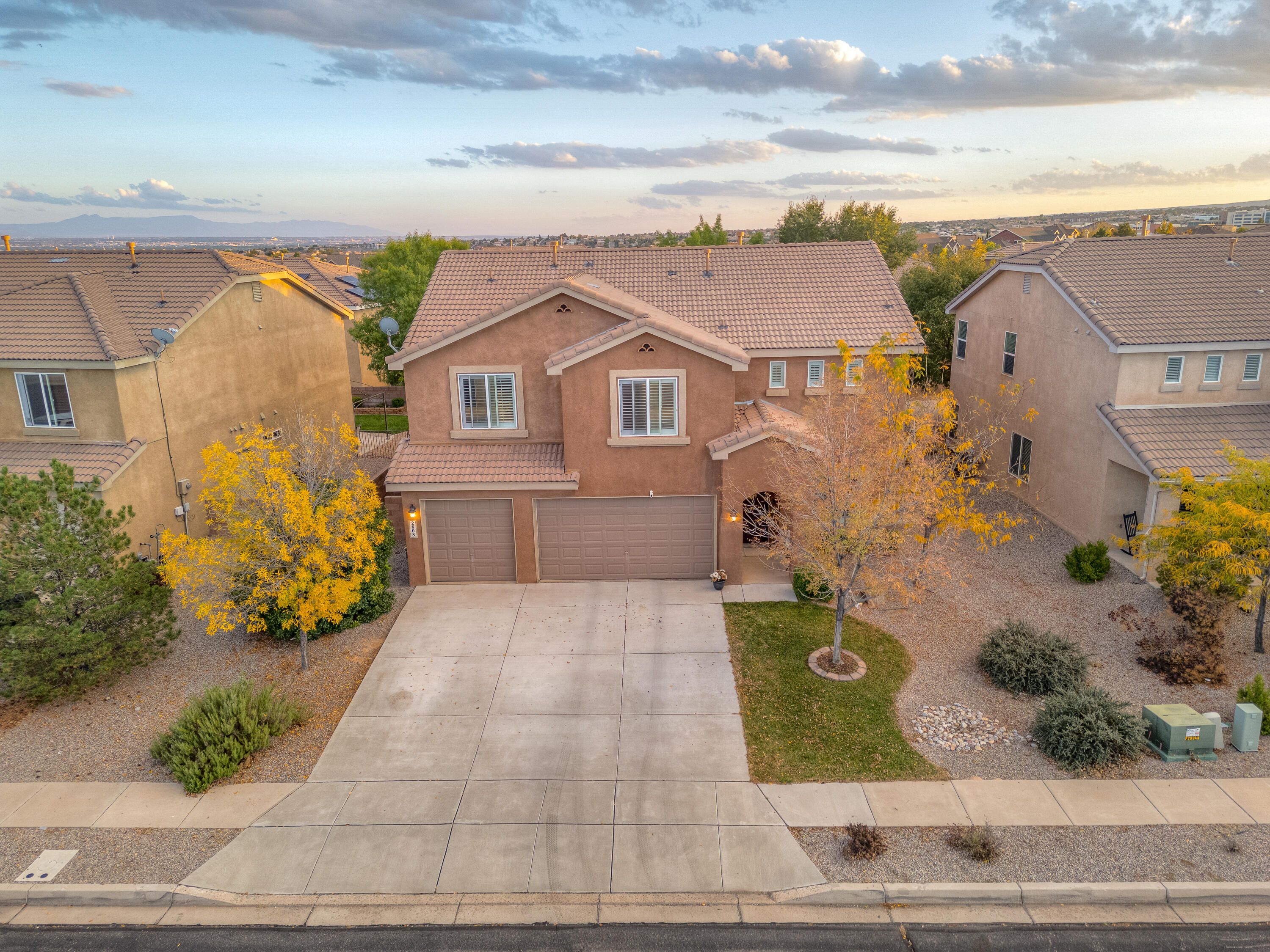 2608 Corte Castellon SE