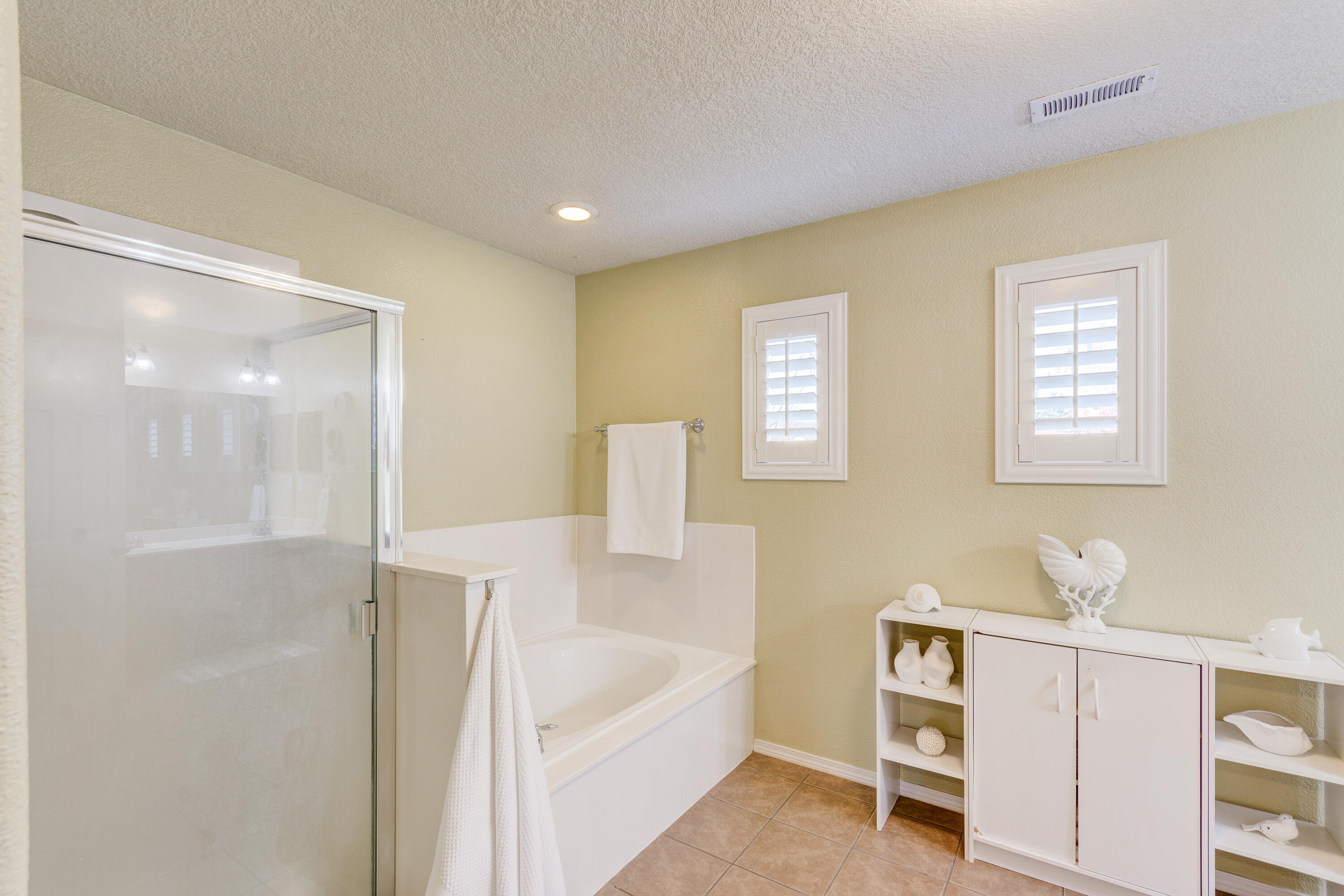 2608 Corte Castellon SE