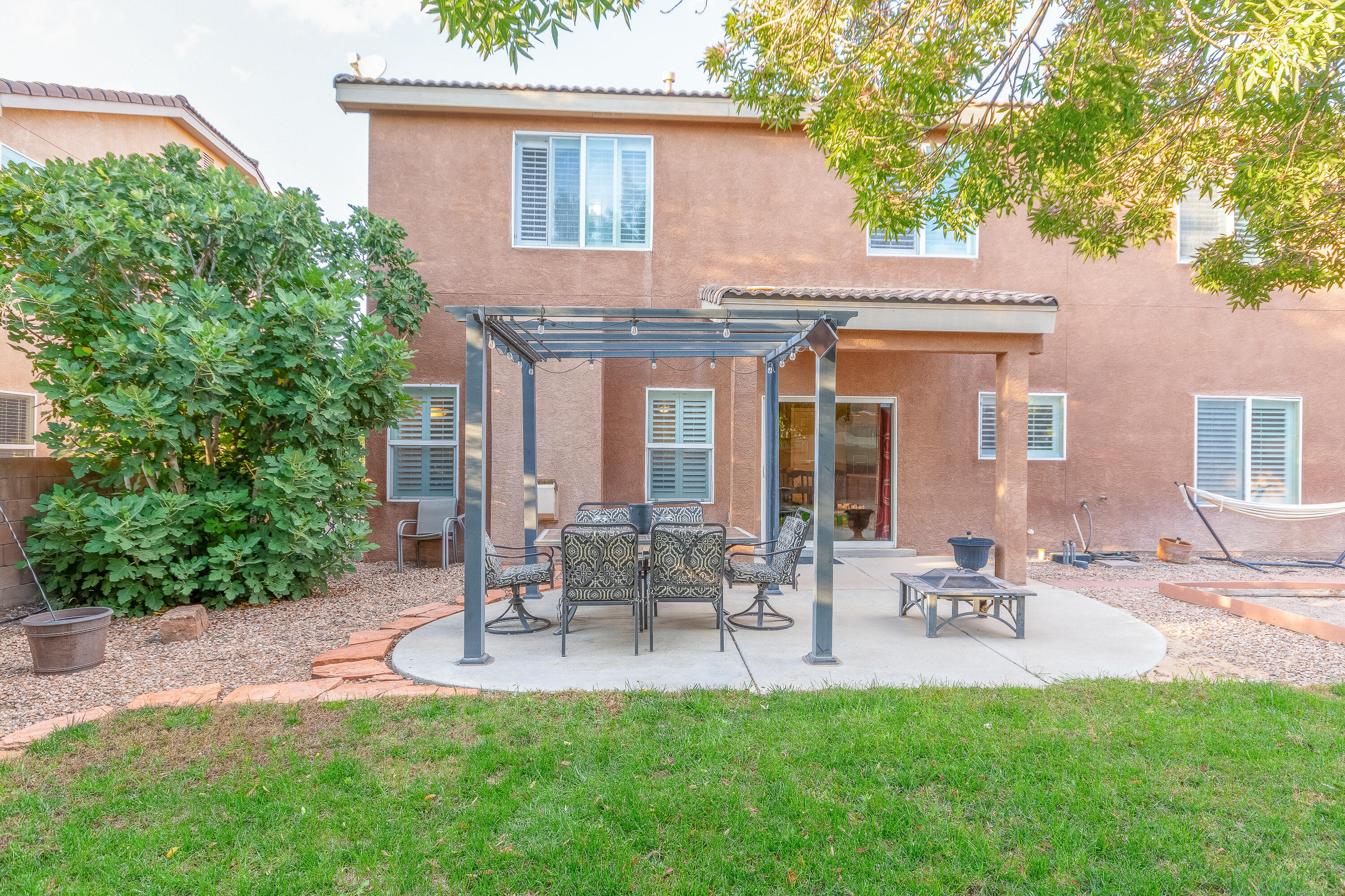 2608 Corte Castellon SE