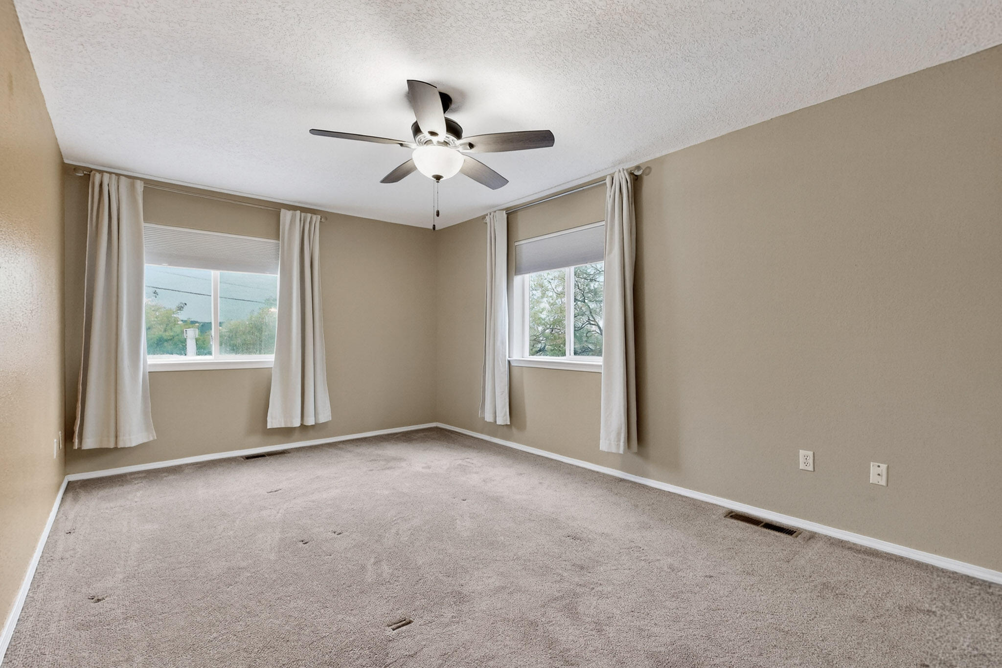 4701 Morris Street NE 3002