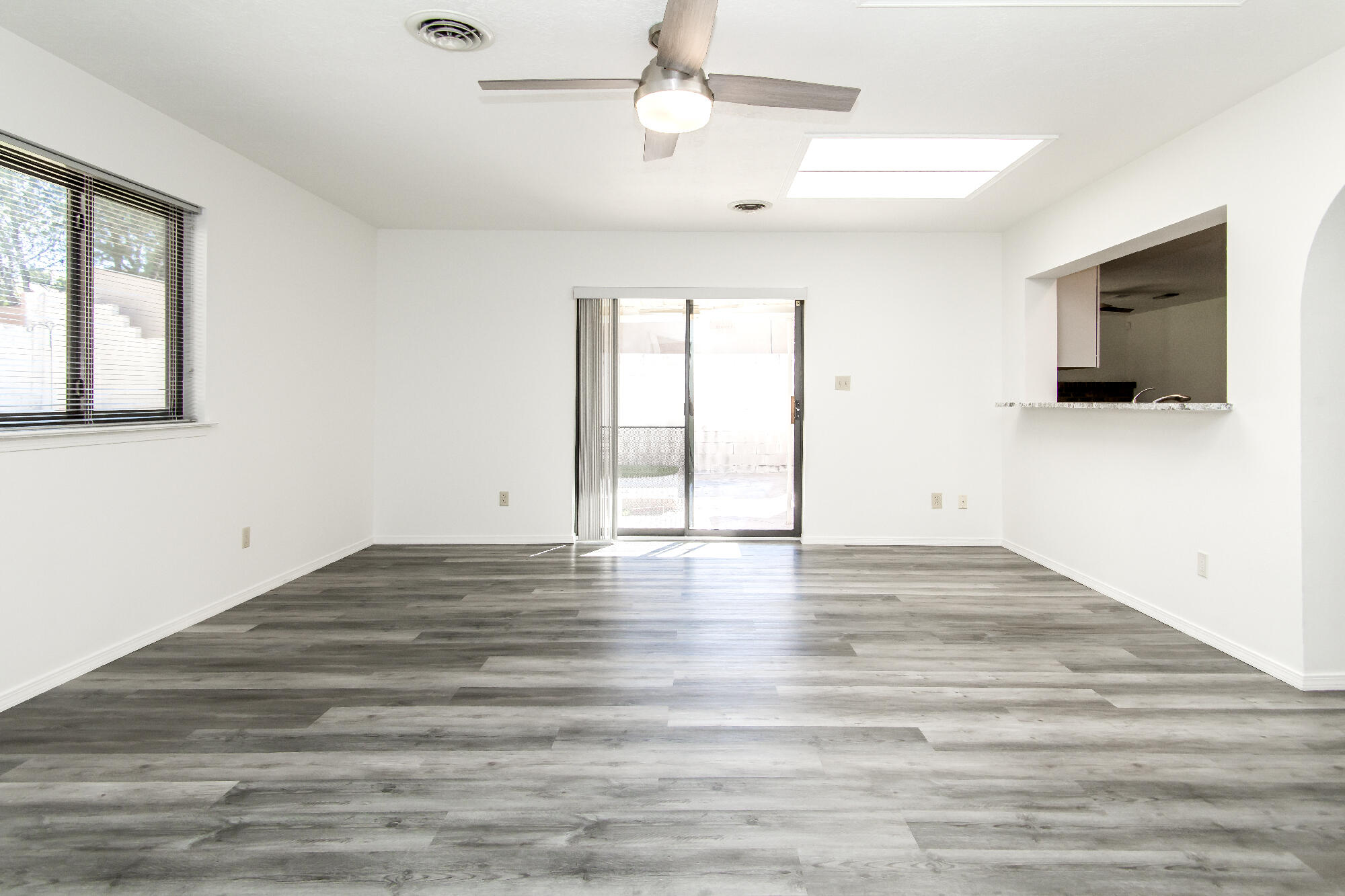 4713 Oahu Drive NE