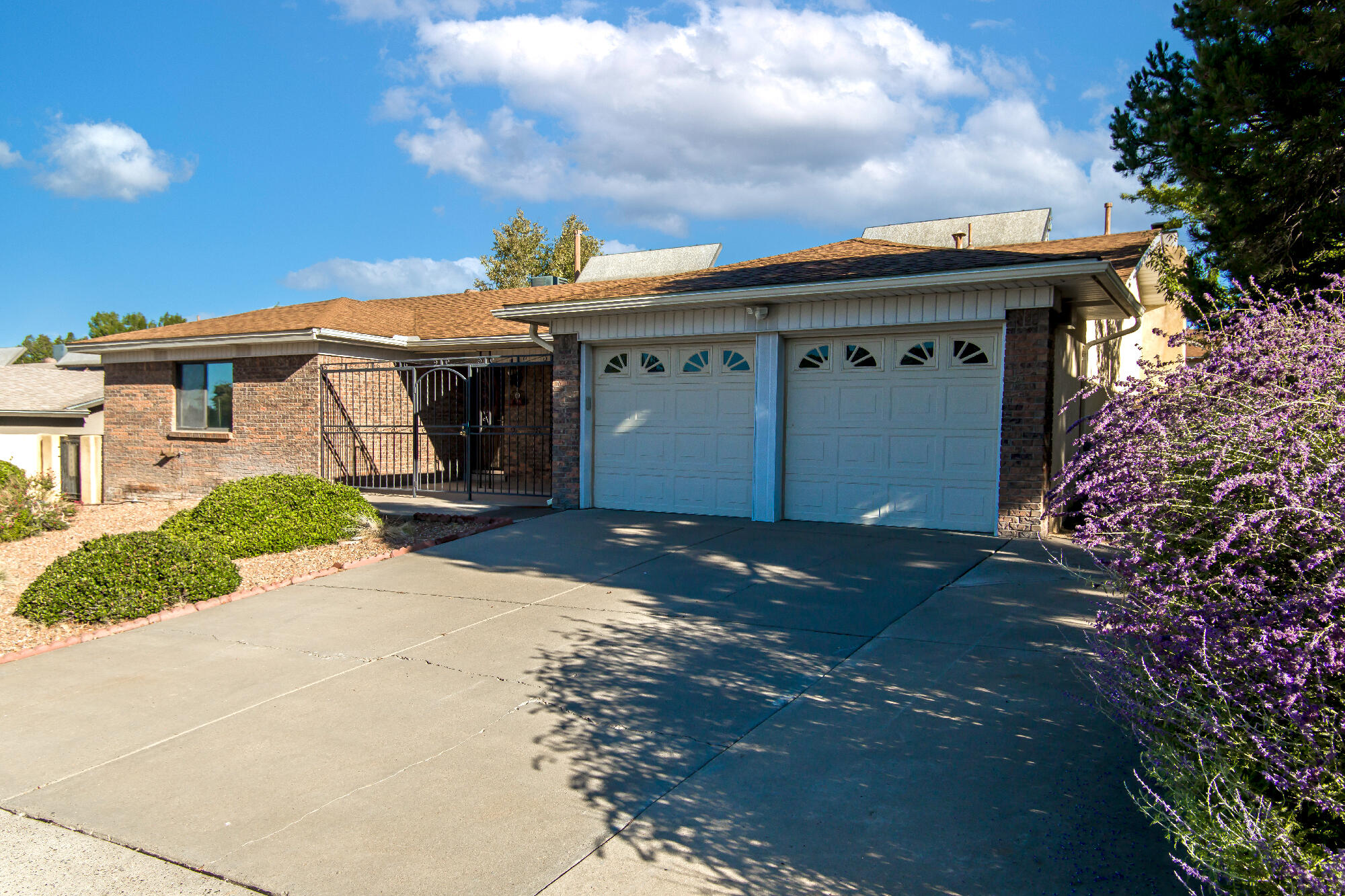 4713 Oahu Drive NE