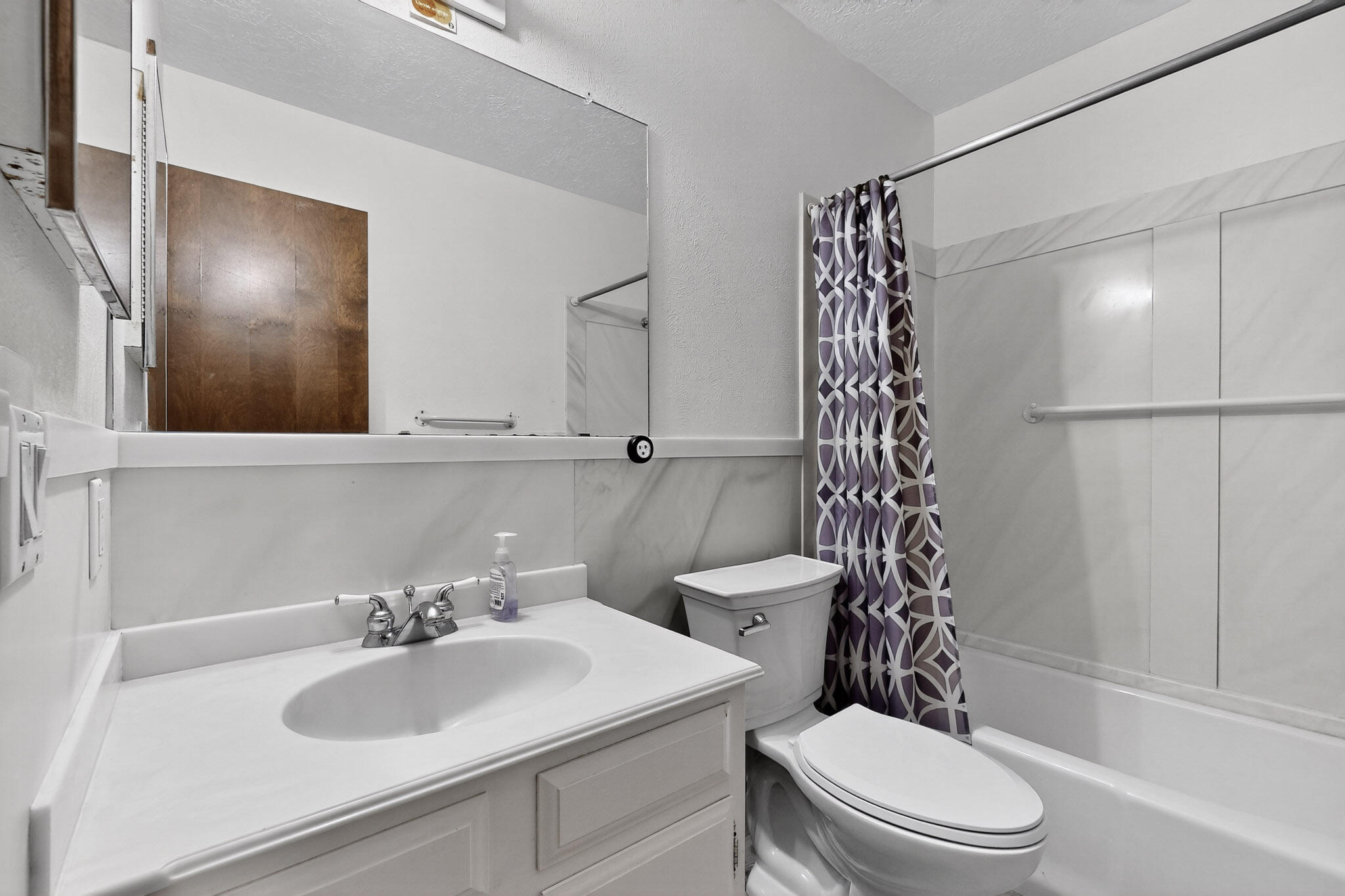 1322 Monte Largo Drive NE