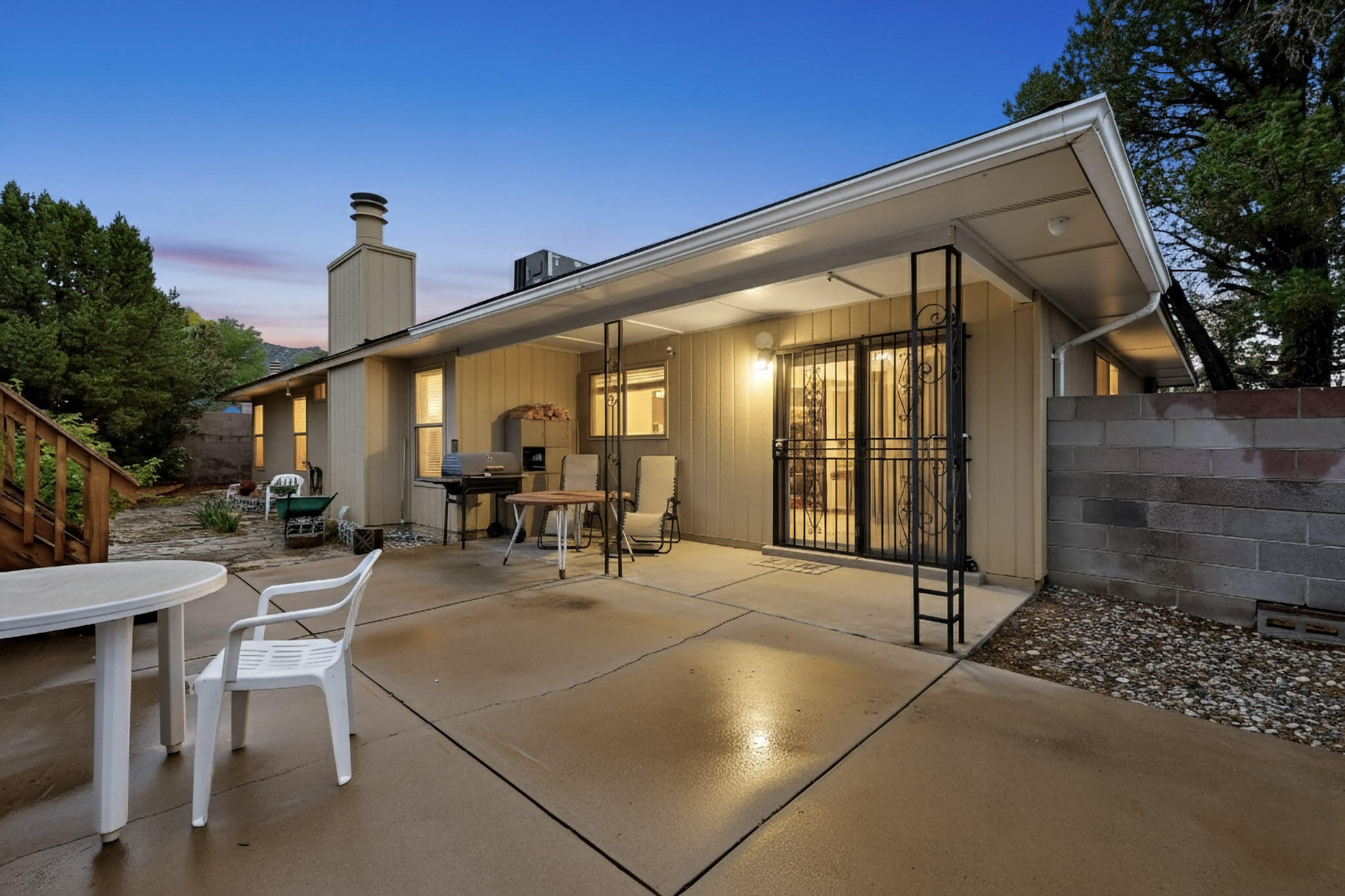 1322 Monte Largo Drive NE