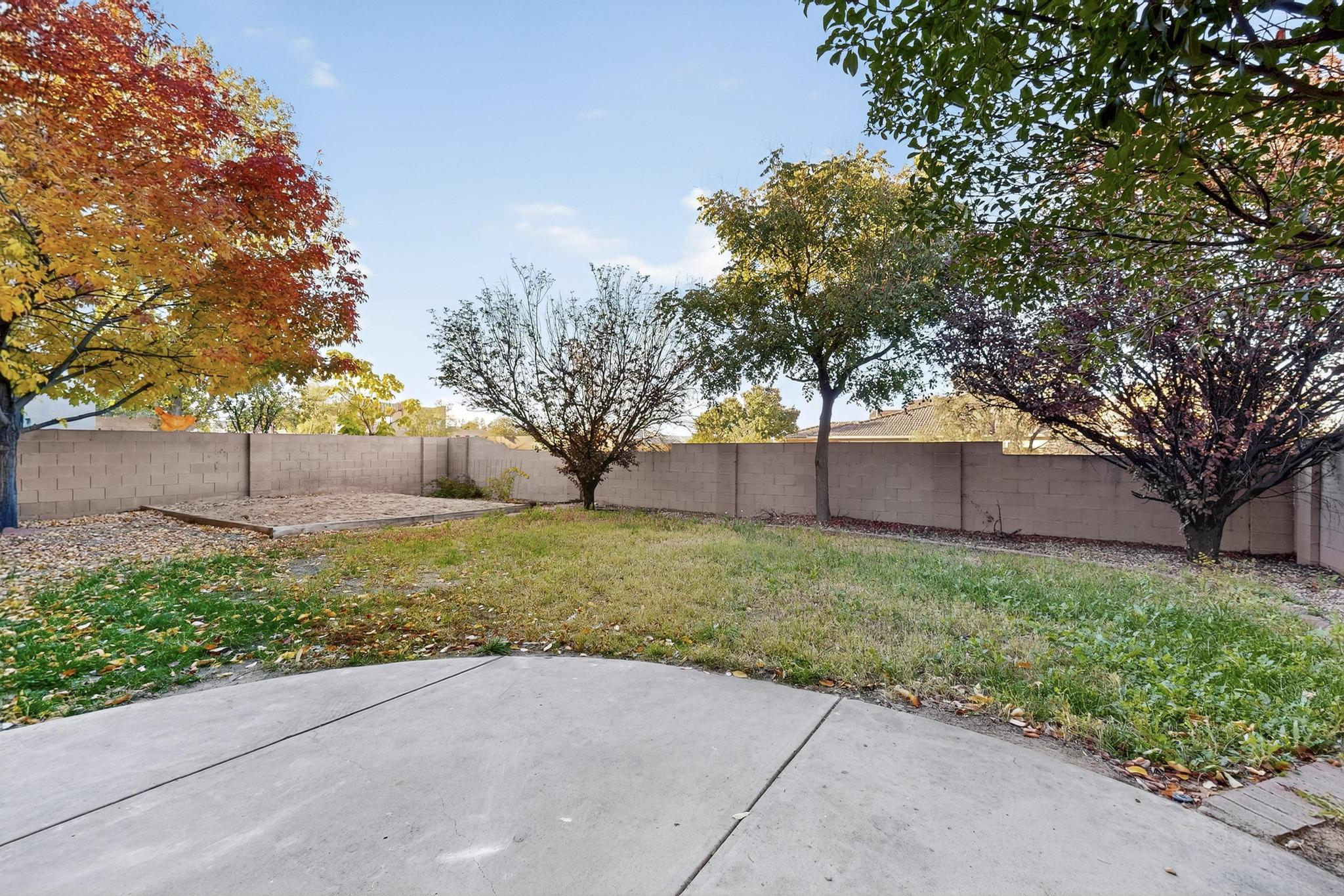 5135 Rose Quartz Avenue NW