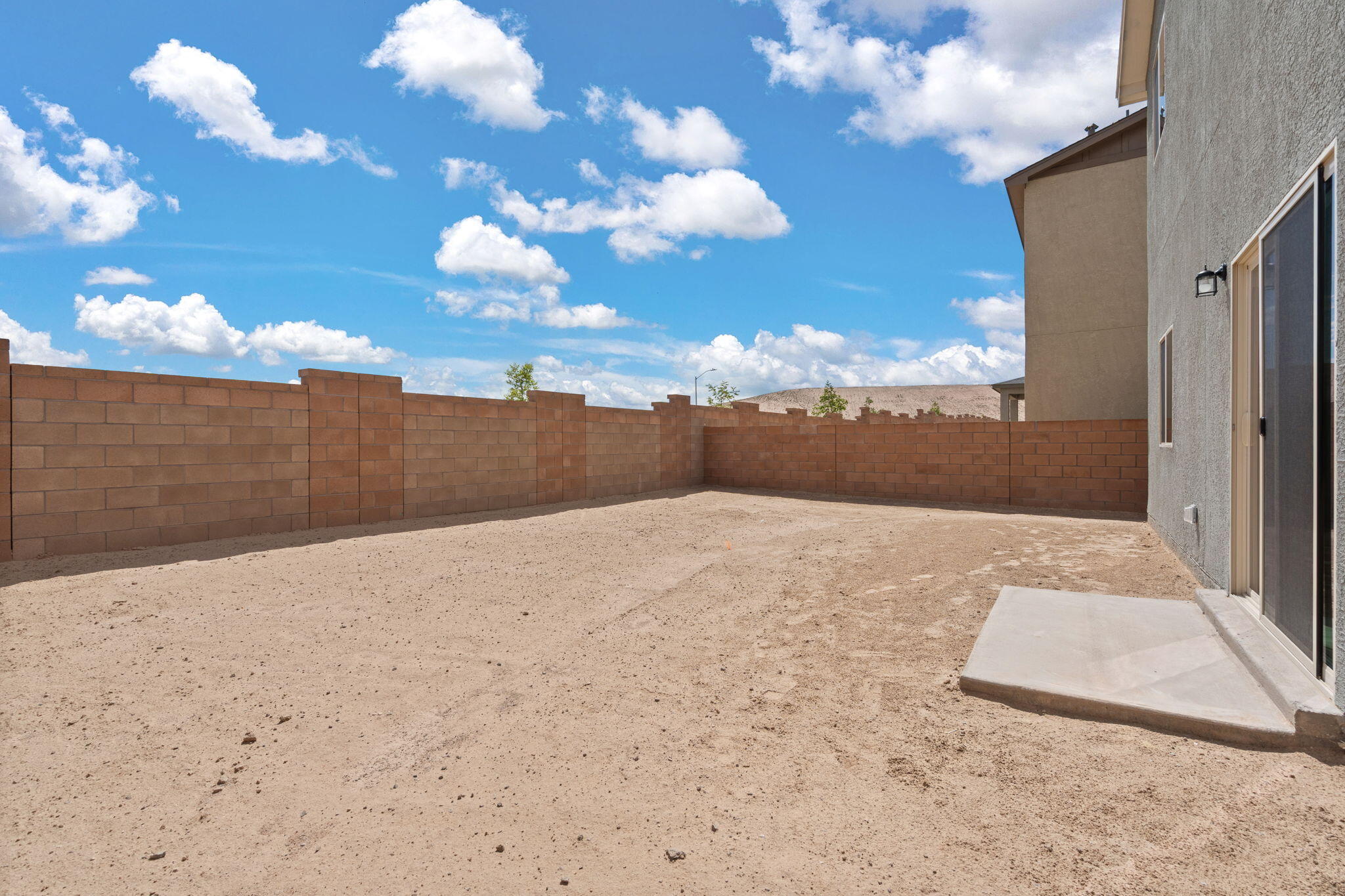 1533 Rawhide Loop NE