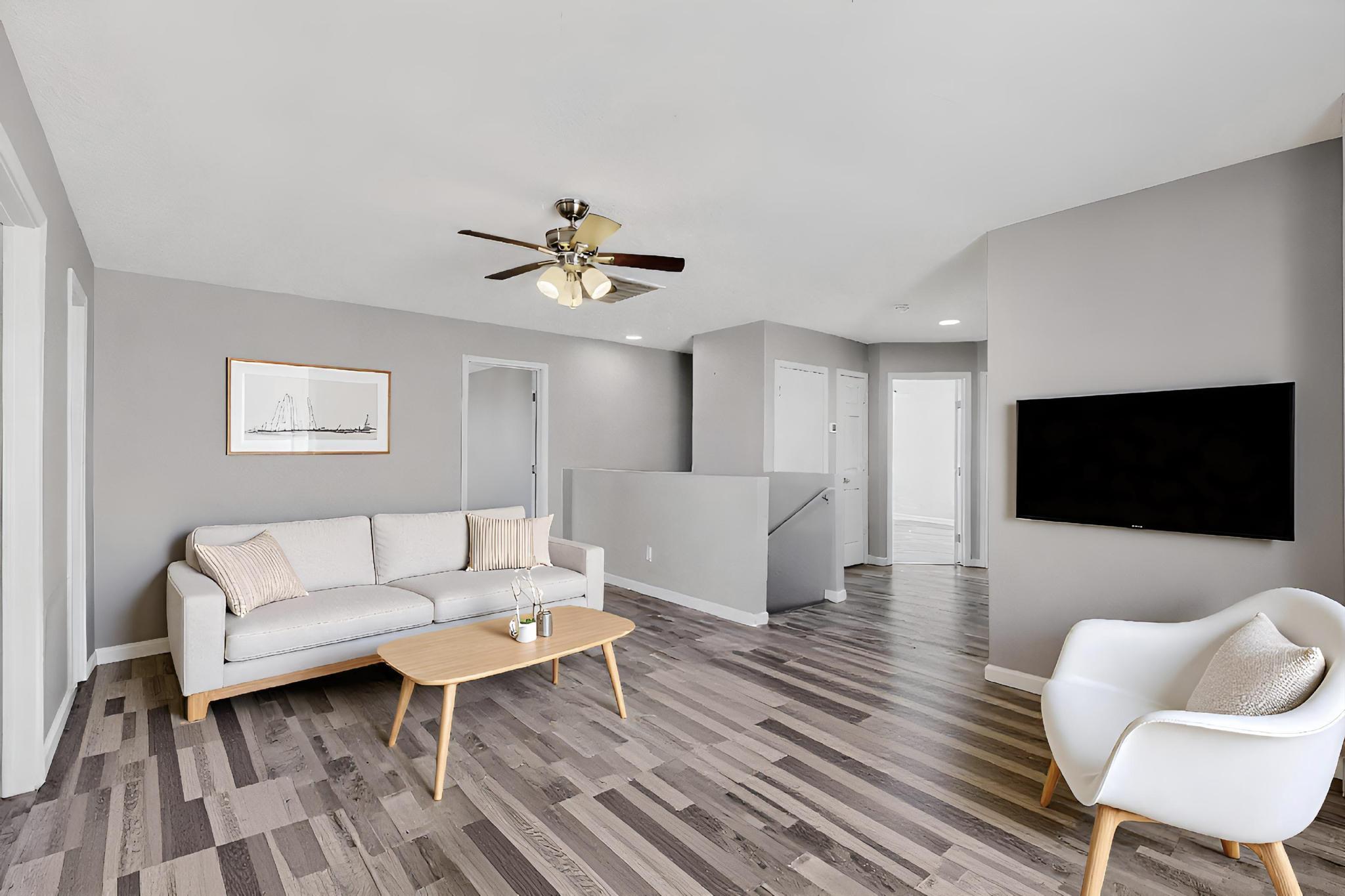 2005 Sea Breeze Street NW