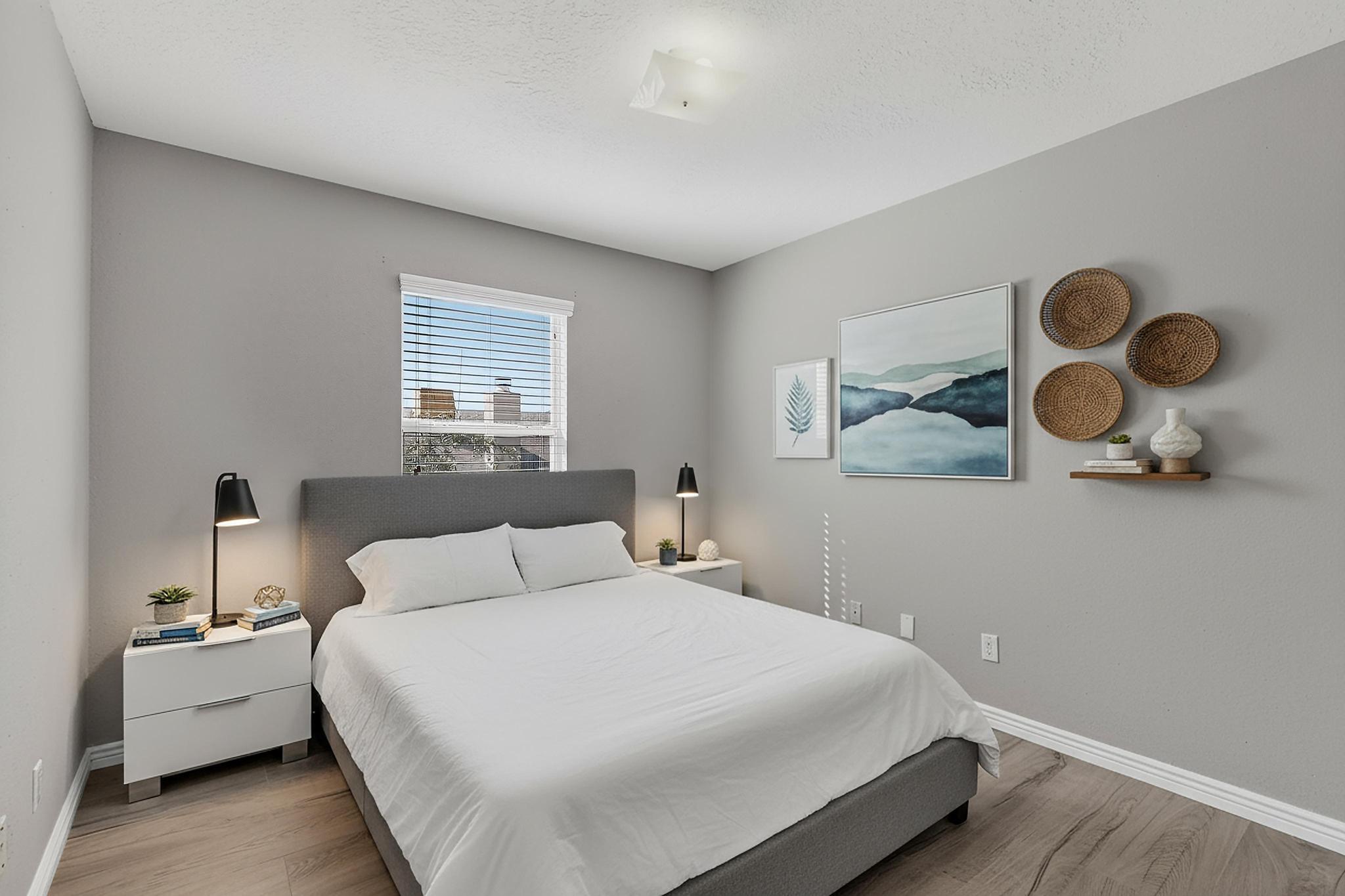 2005 Sea Breeze Street NW