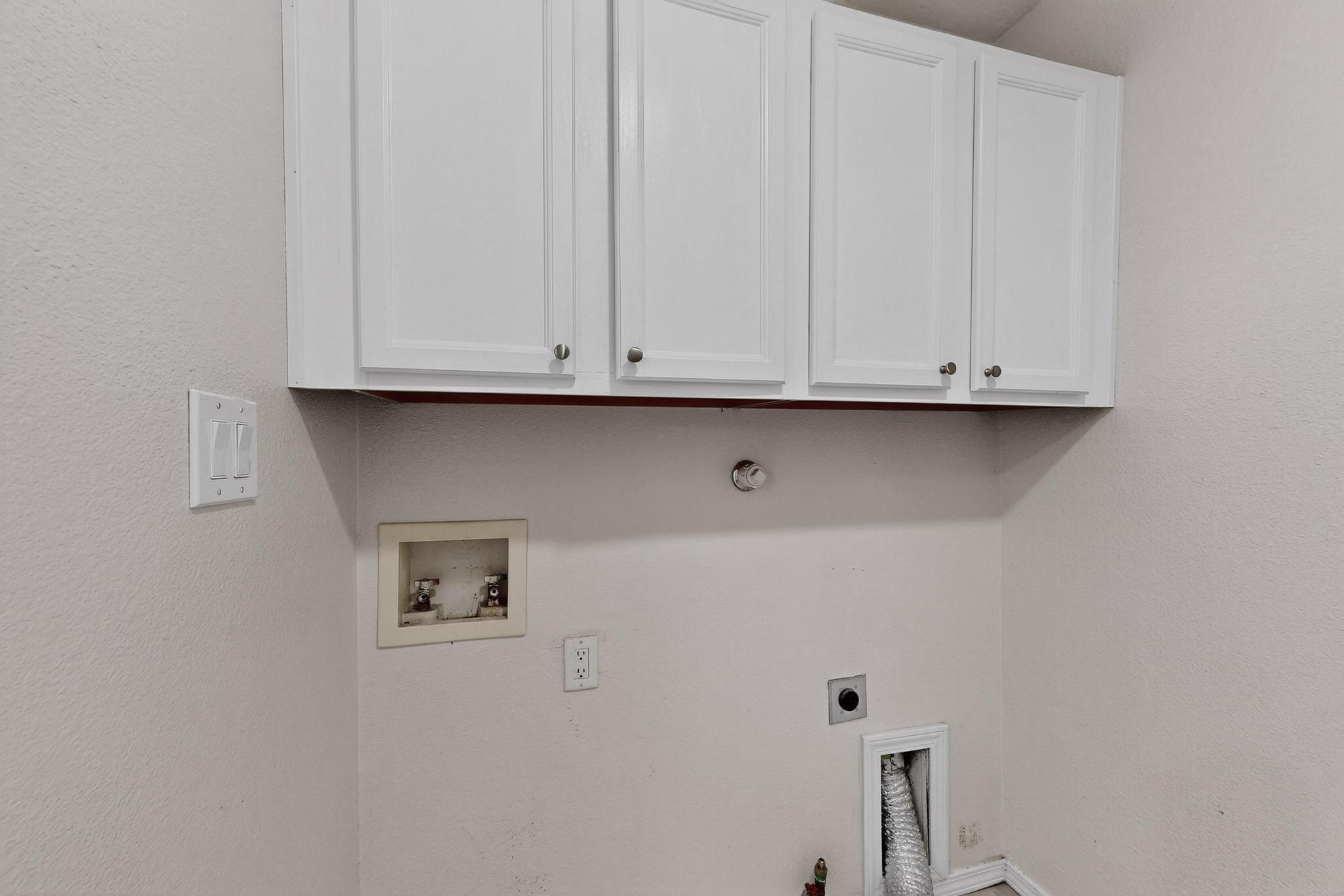 2005 Sea Breeze Street NW