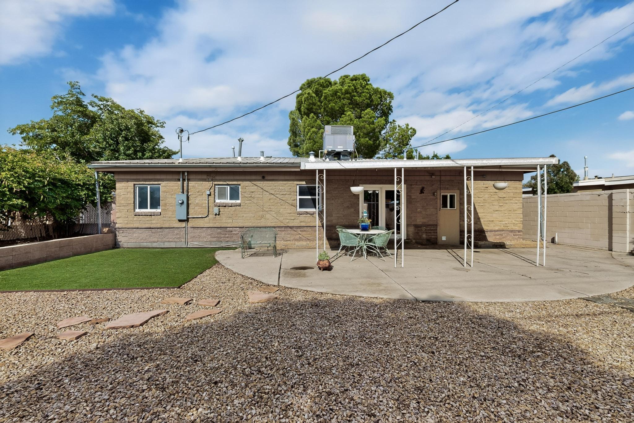 1126 Propps Street NE