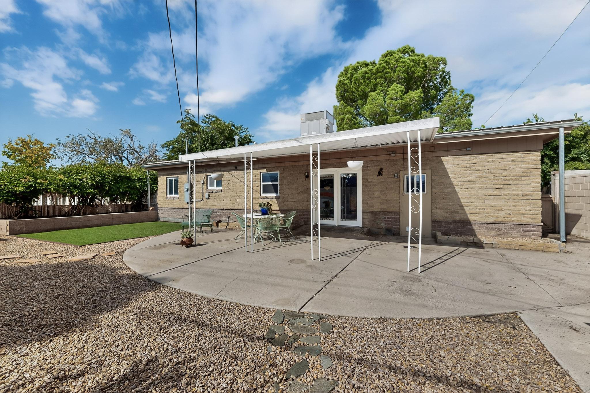 1126 Propps Street NE