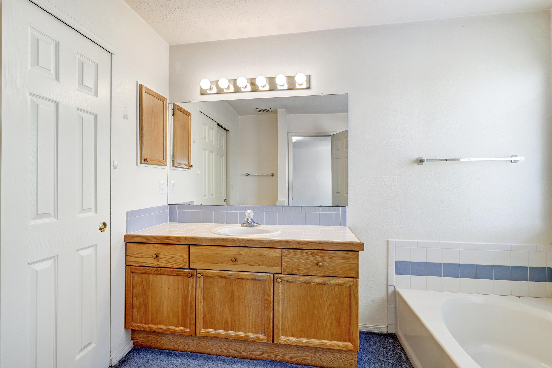 8319 MILLSTREAM Place NW