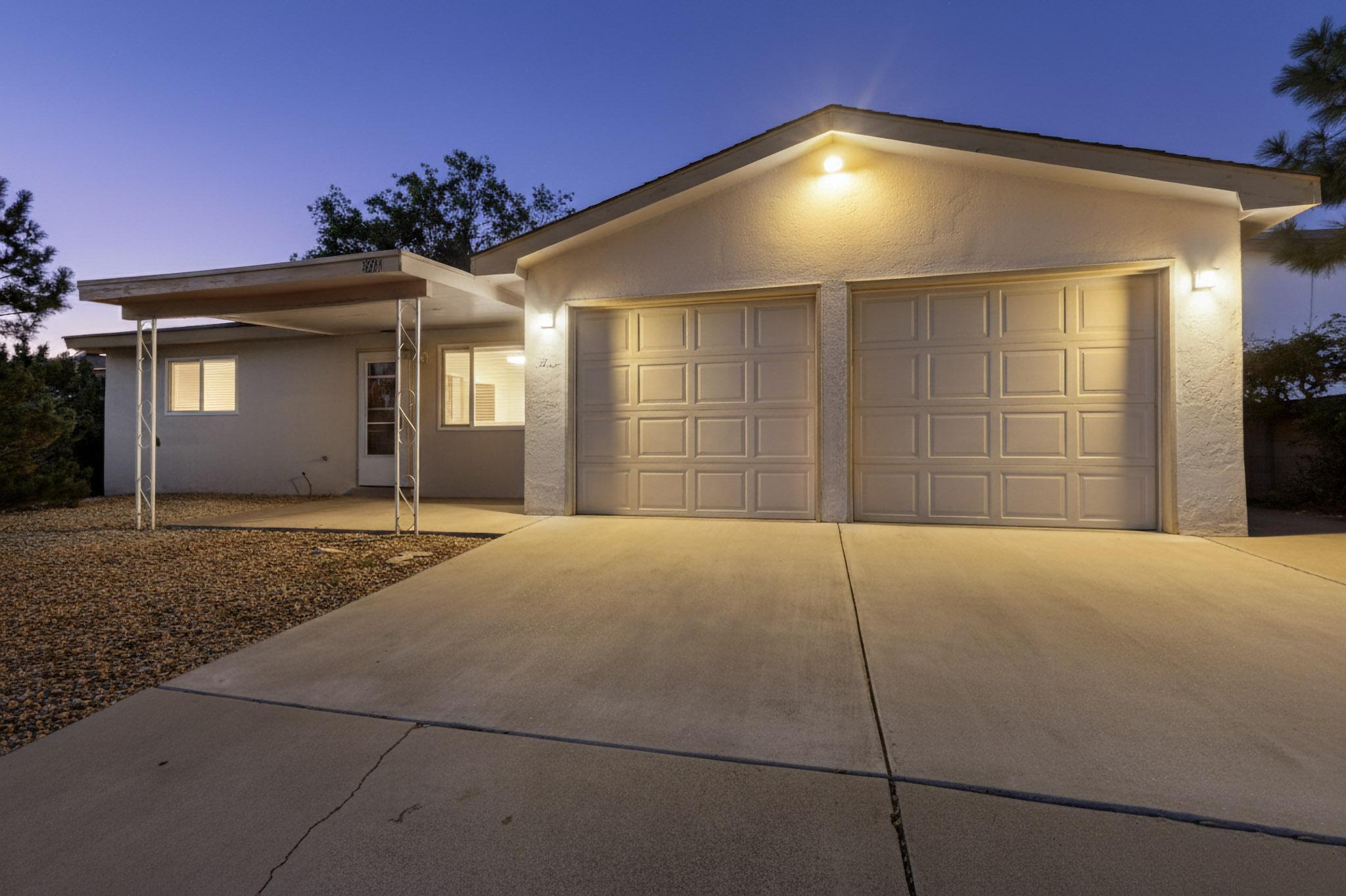 8801 Avenales Avenue NE