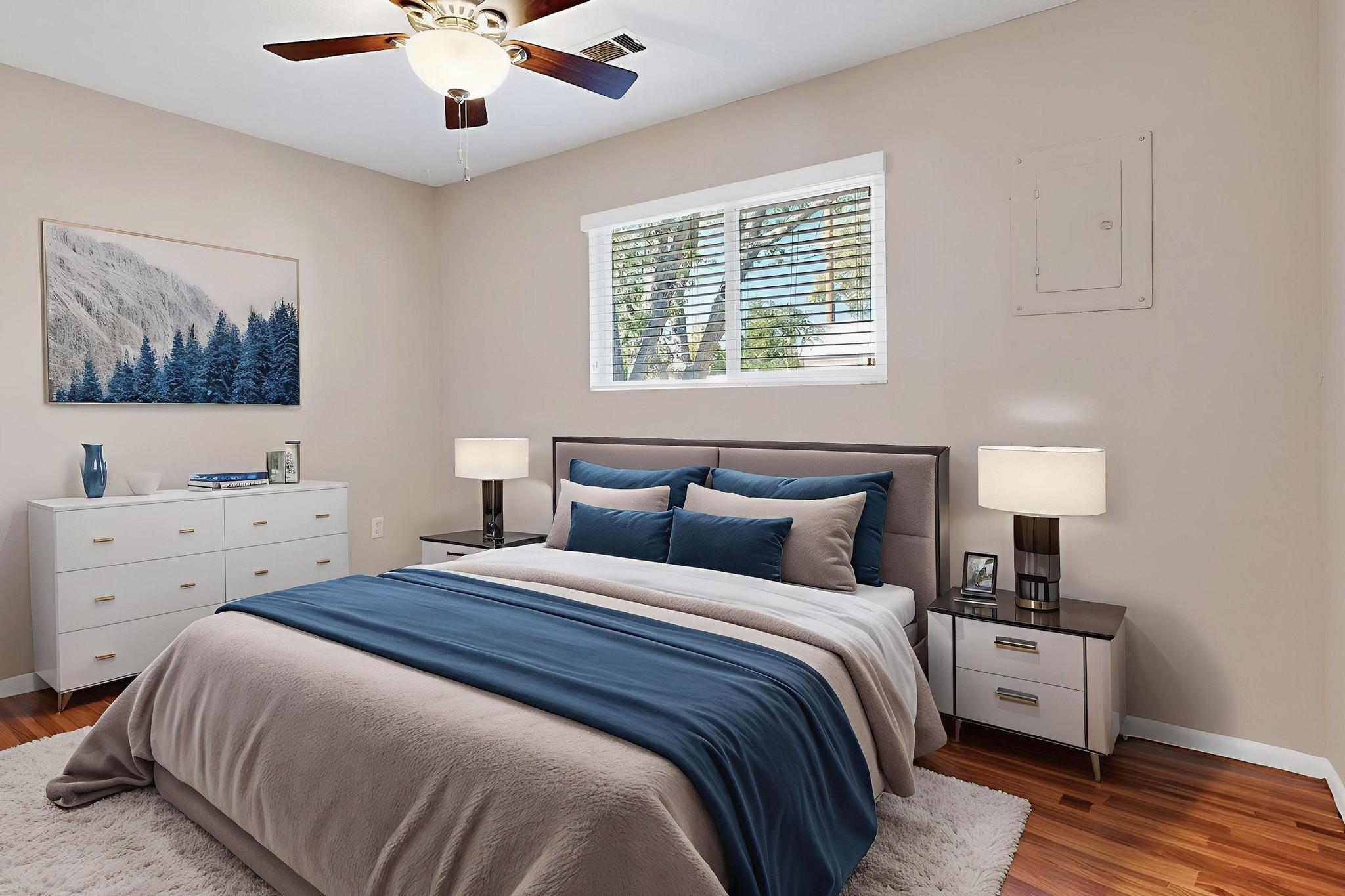 8801 Avenales Avenue NE