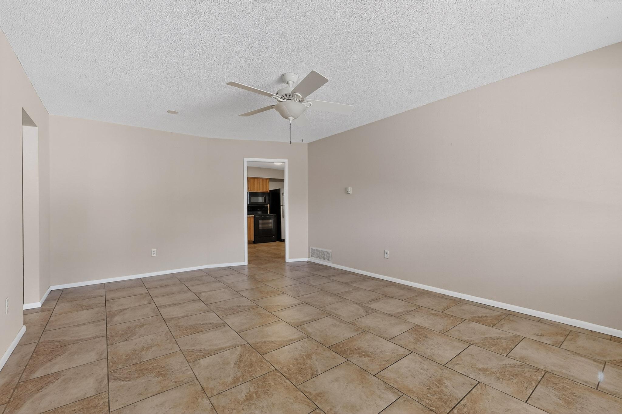 8801 Avenales Avenue NE