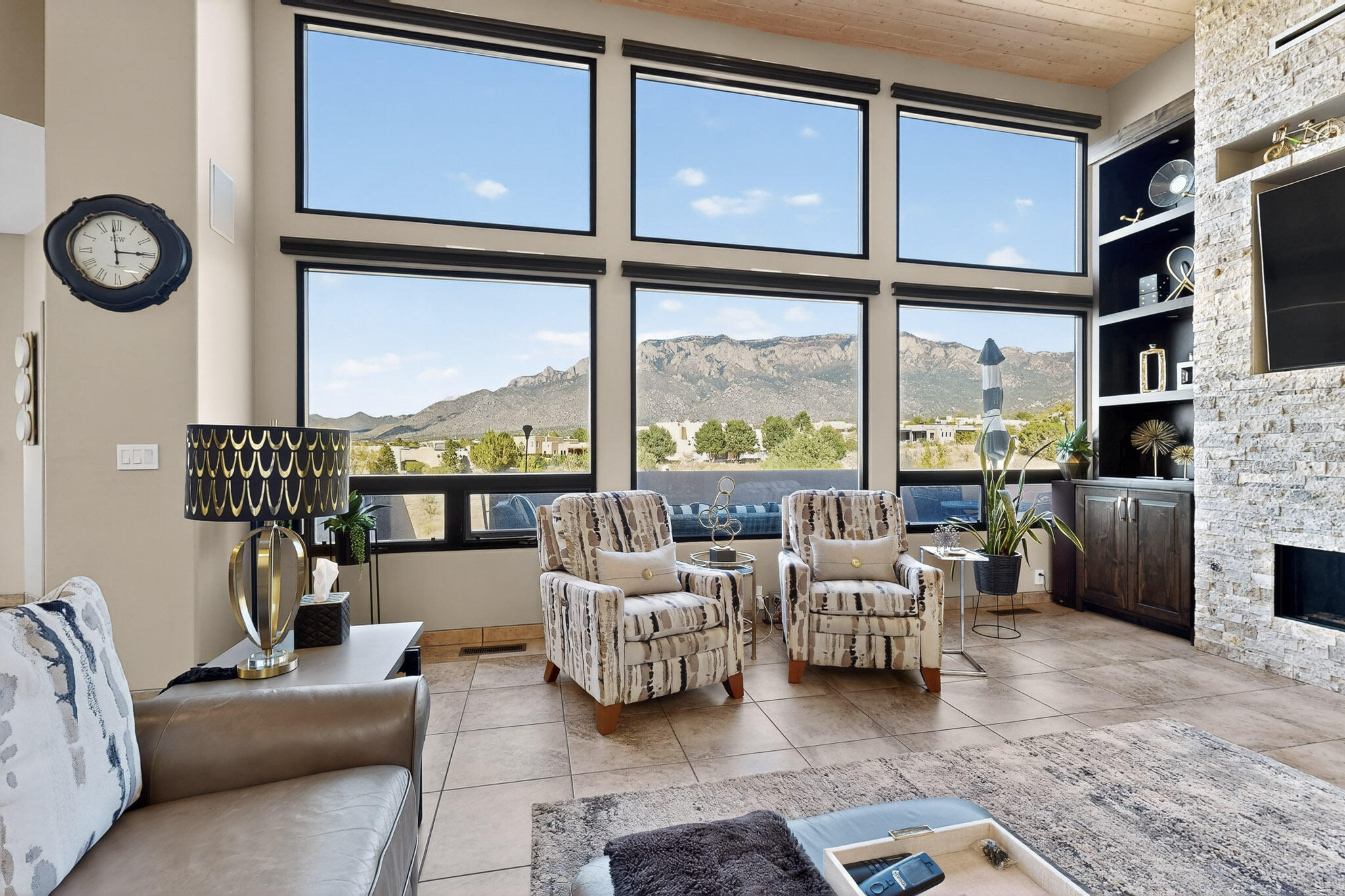 13615 Canada Del Oso Place NE