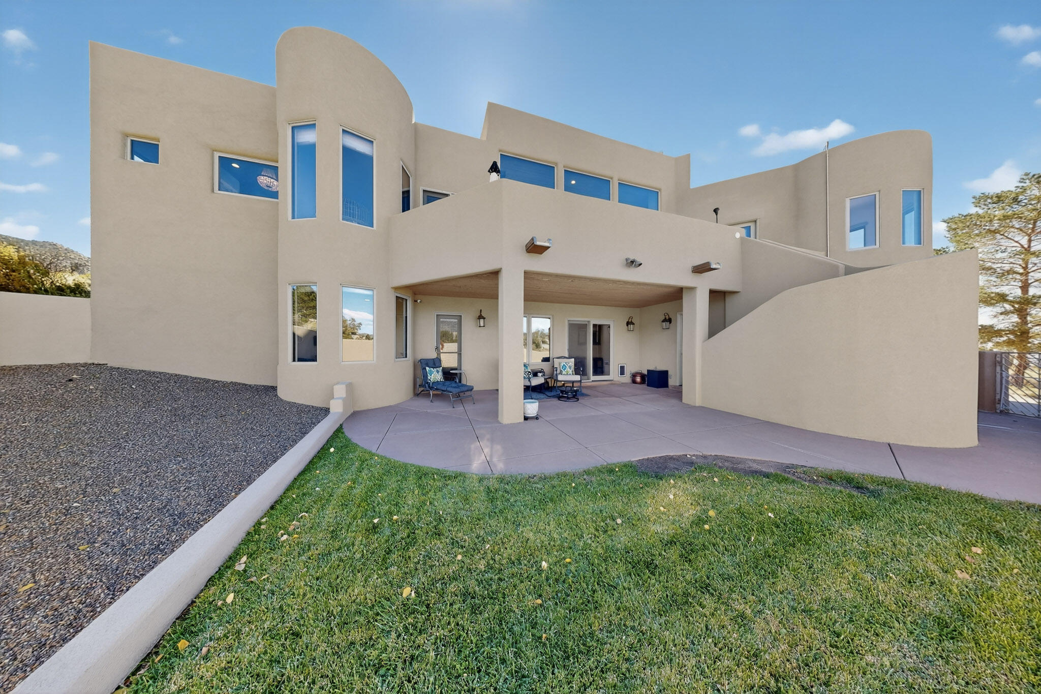 13615 Canada Del Oso Place NE