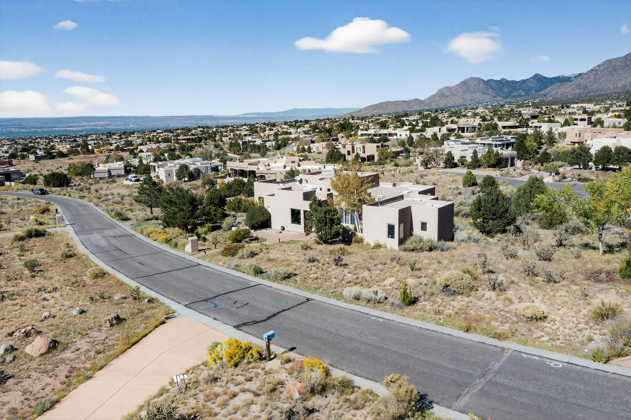 13615 Canada Del Oso Place NE