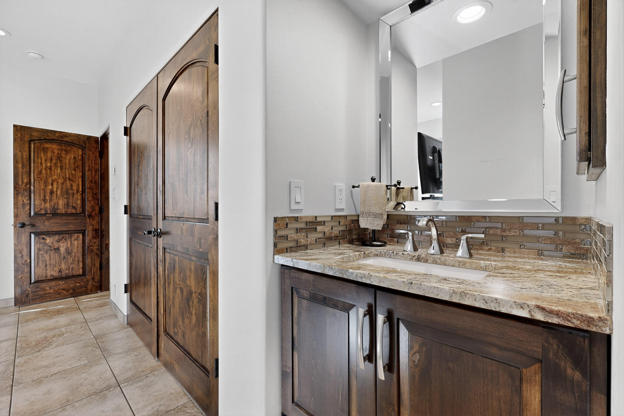 13615 Canada Del Oso Place NE