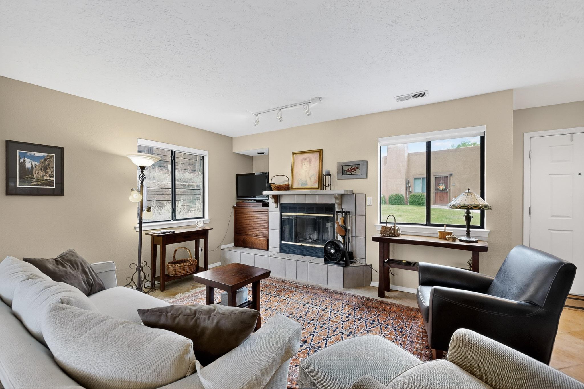 2900 Vista Del Rey NE UNIT 9A