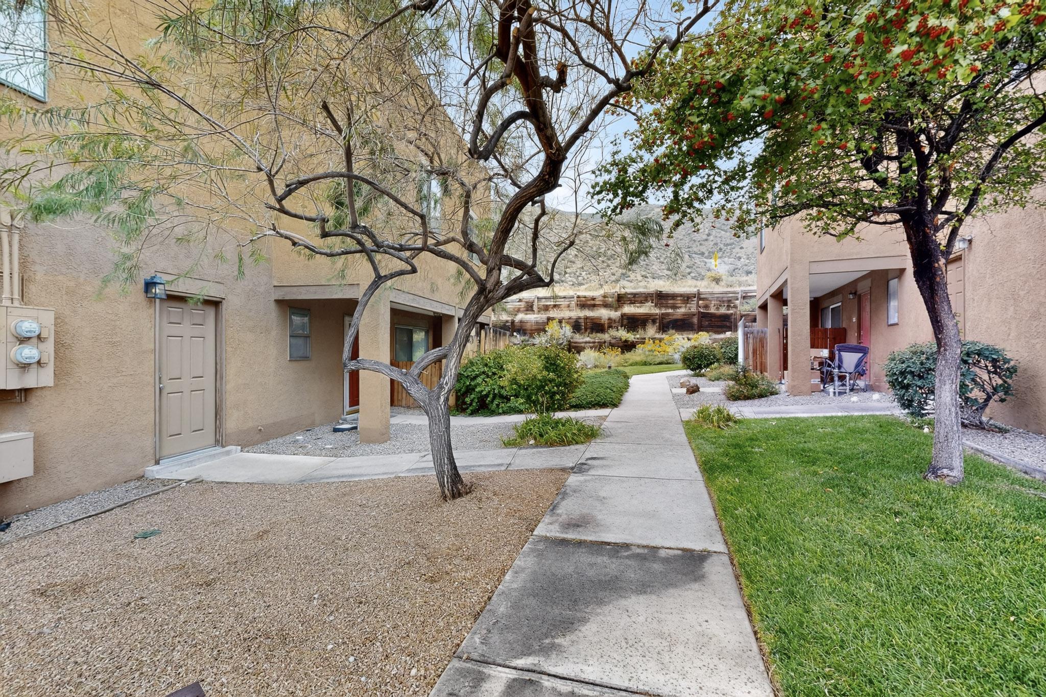 2900 Vista Del Rey NE UNIT 9A