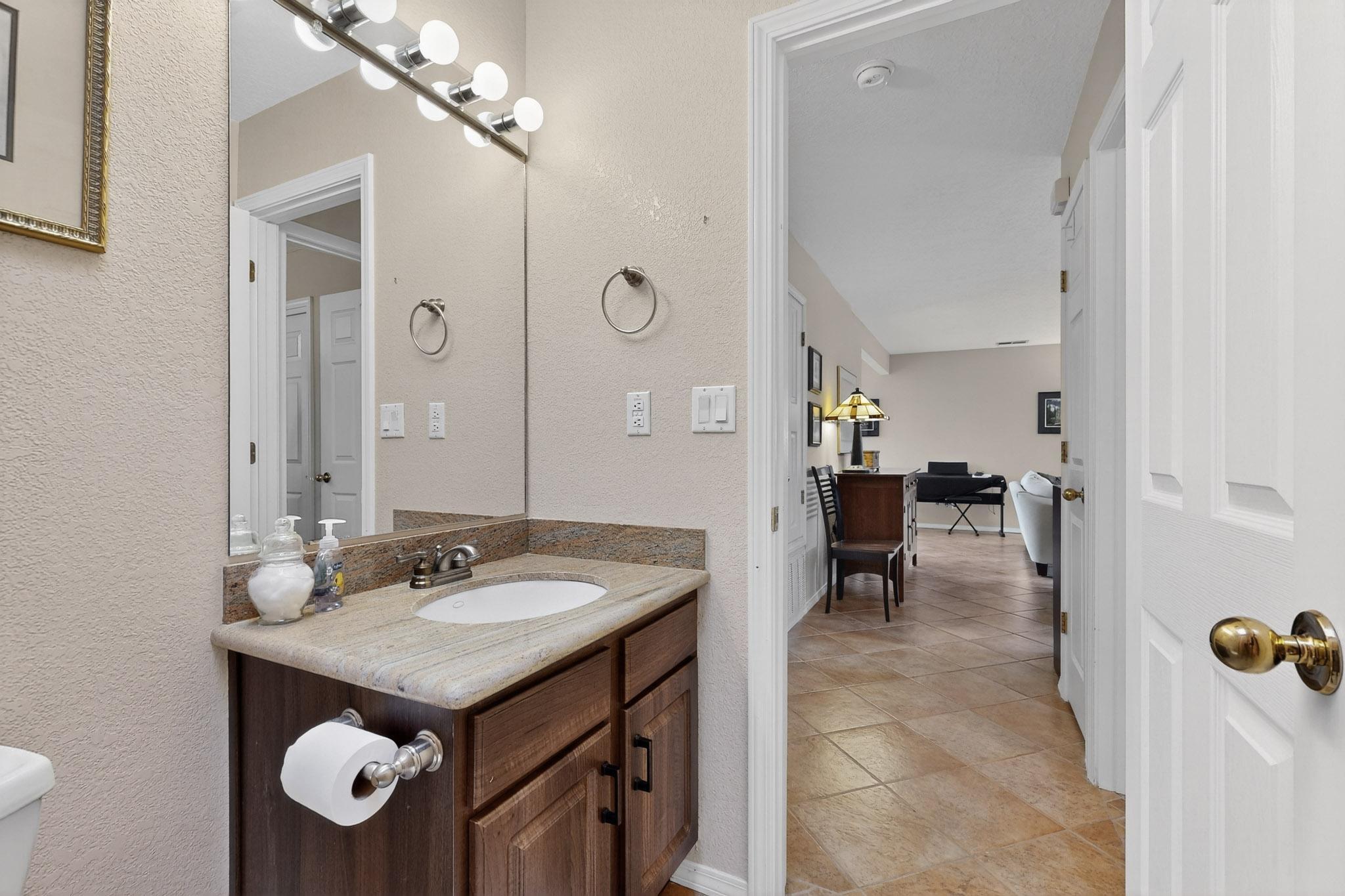 2900 Vista Del Rey NE UNIT 9A