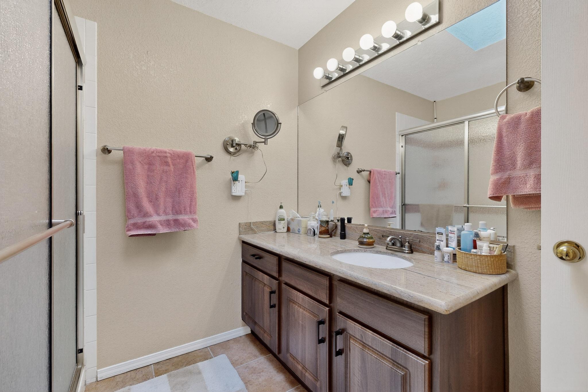 2900 Vista Del Rey NE UNIT 9A