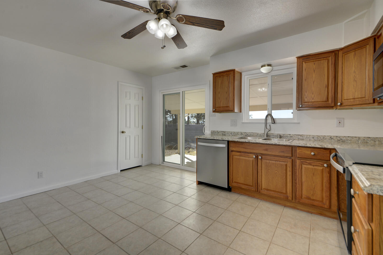 1829 Paisano Street NE