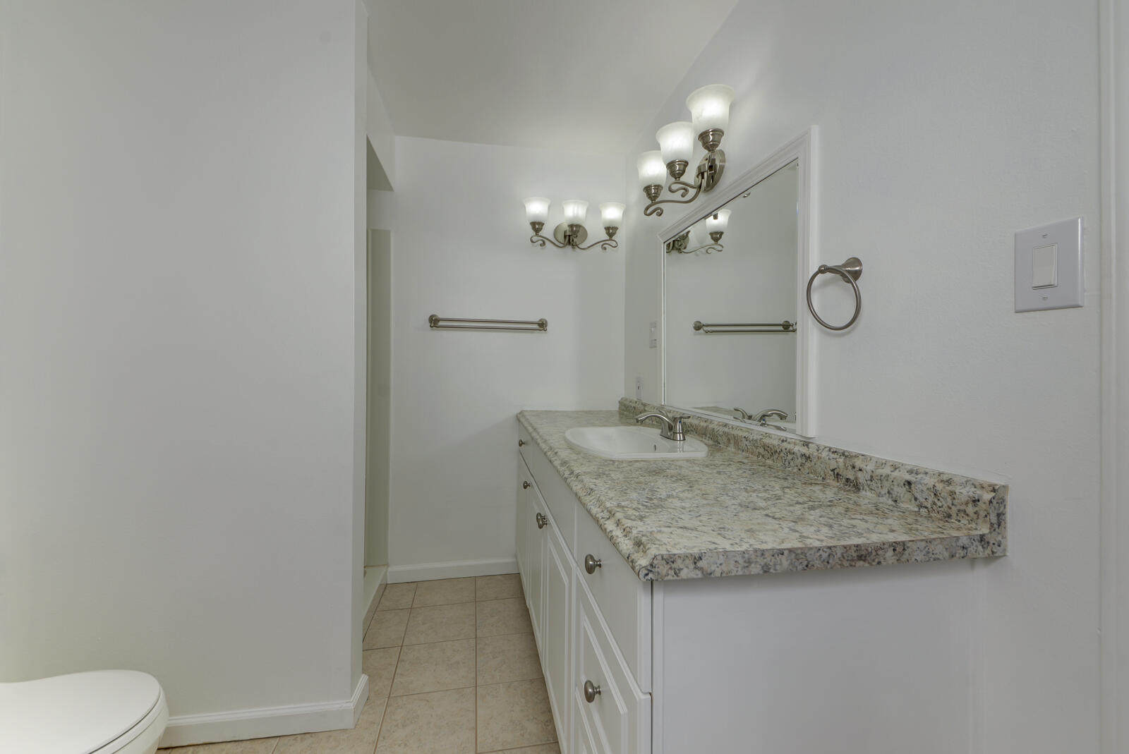 1829 Paisano Street NE