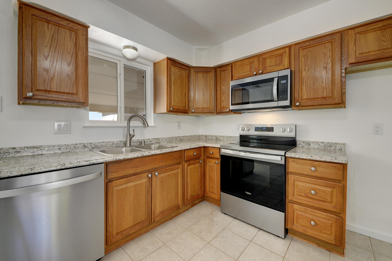 1829 Paisano Street NE