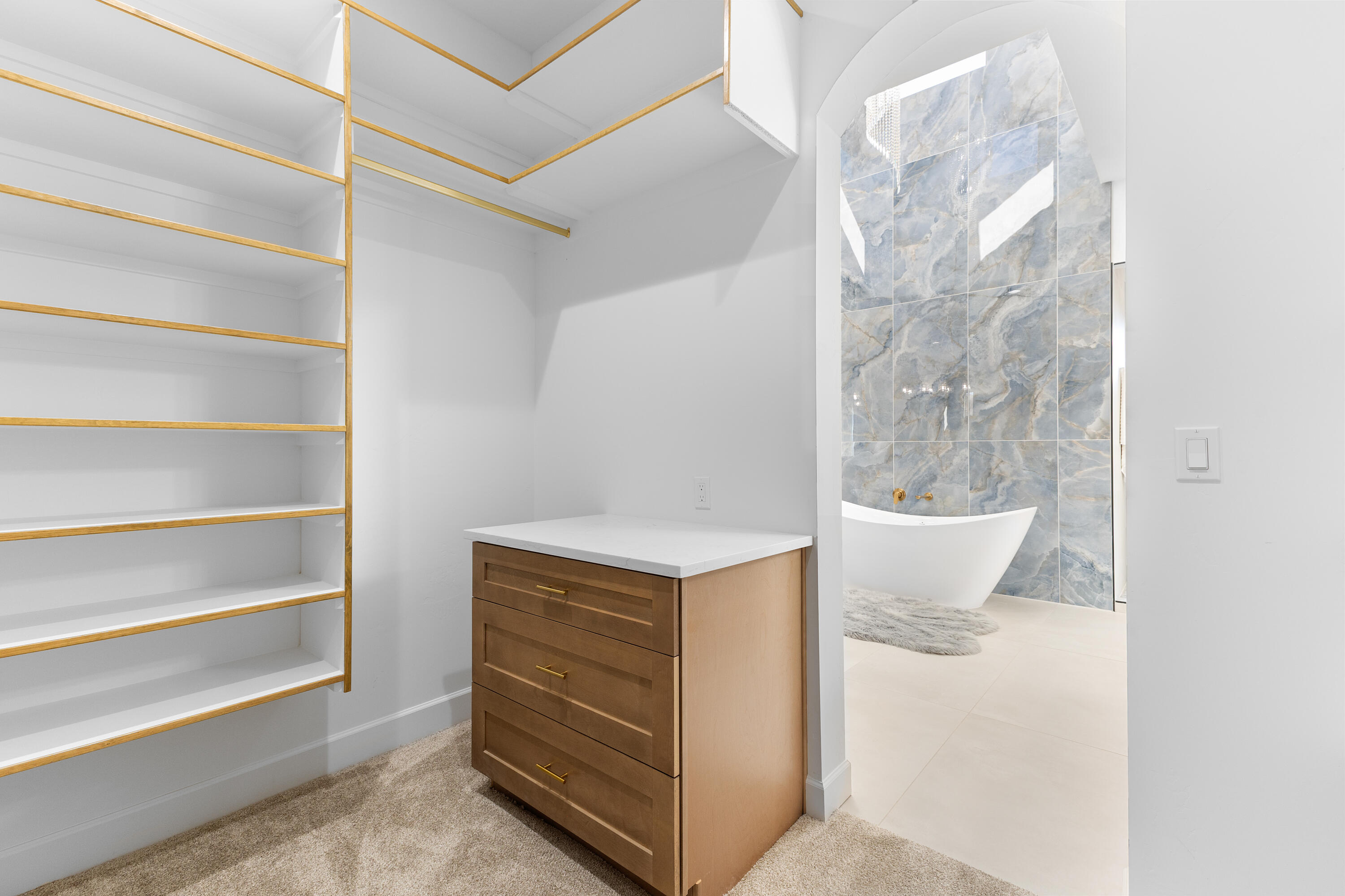 2505 Mansart Court NE