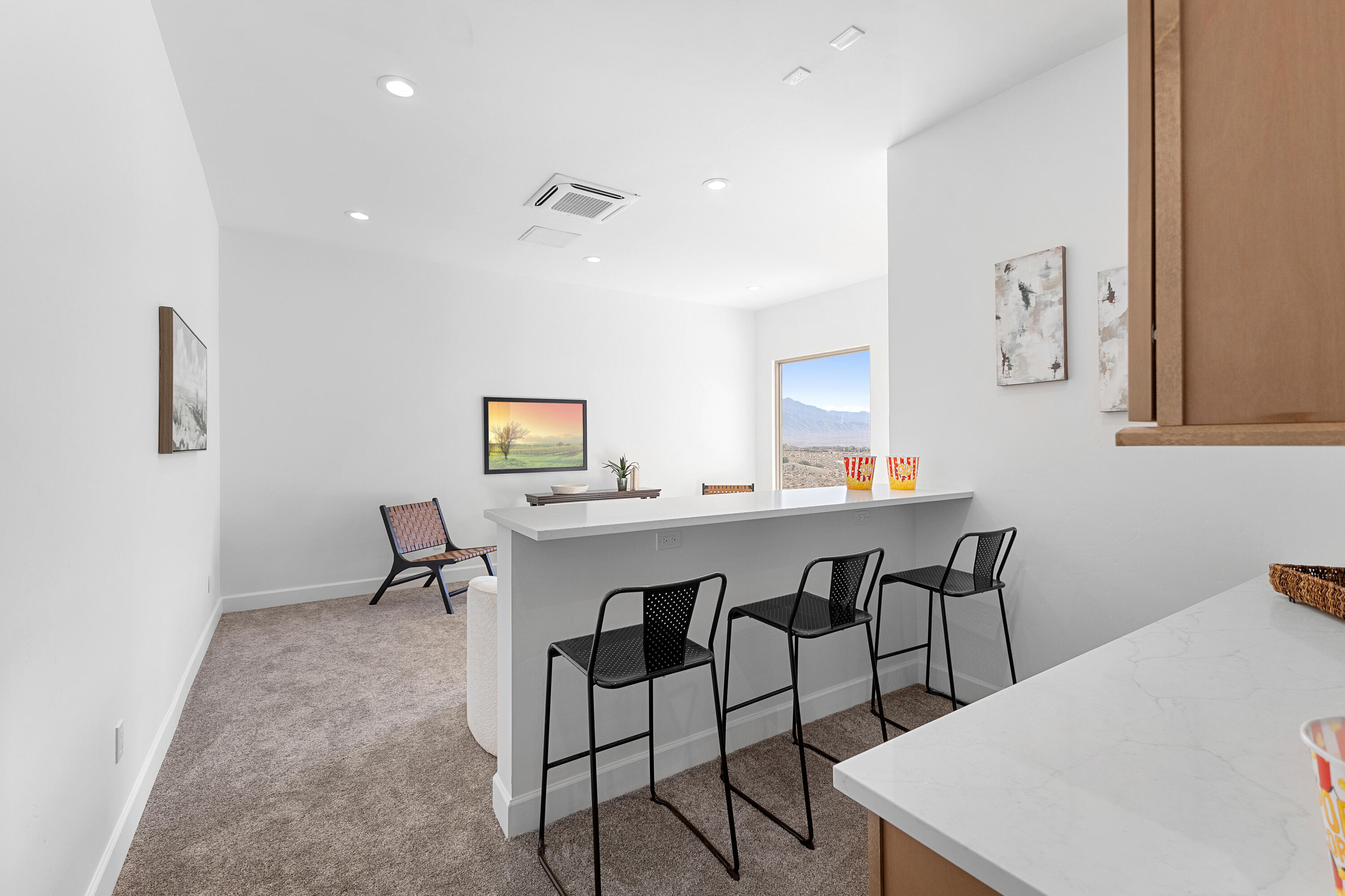 2505 Mansart Court NE