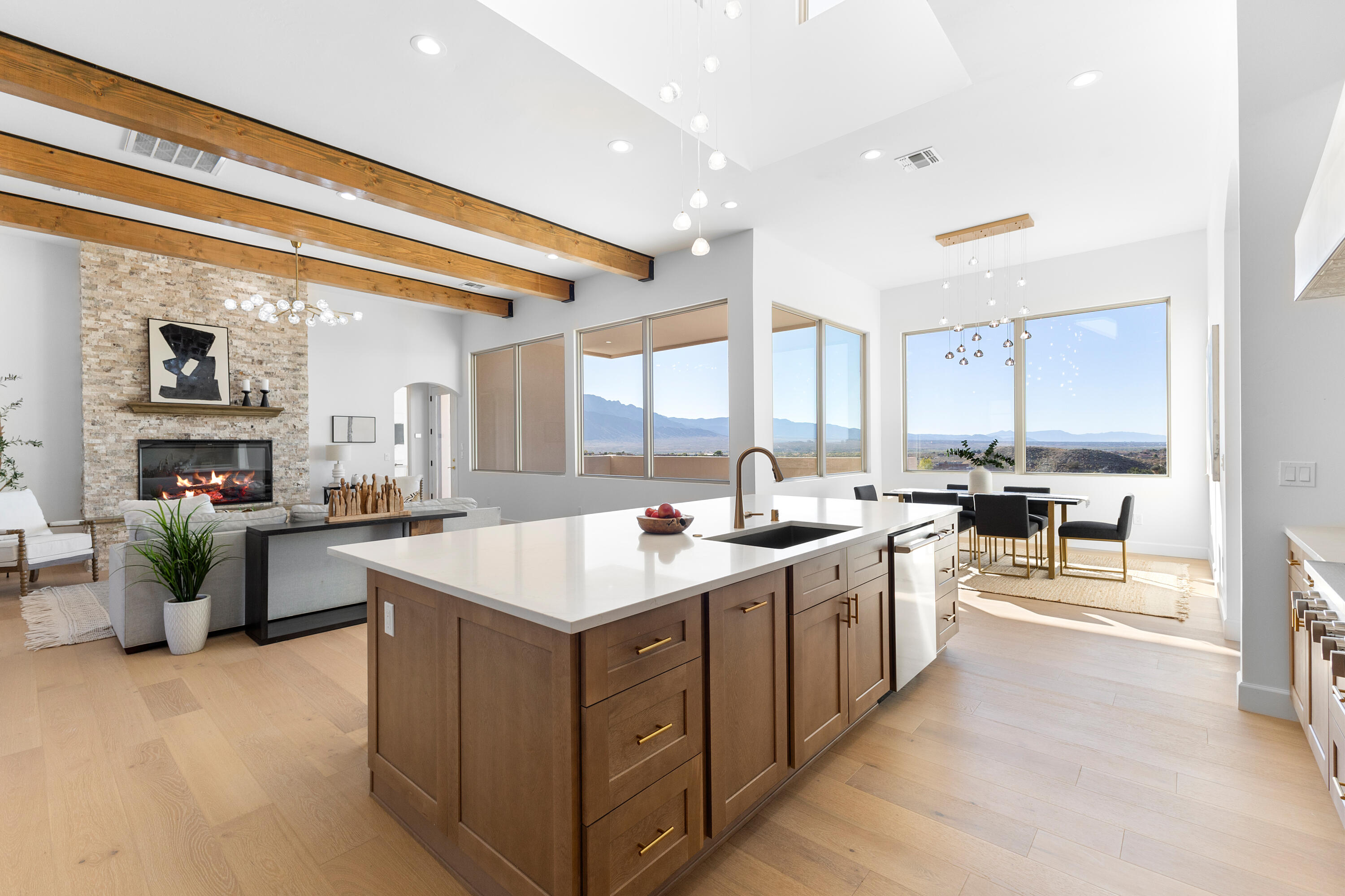 2505 Mansart Court NE