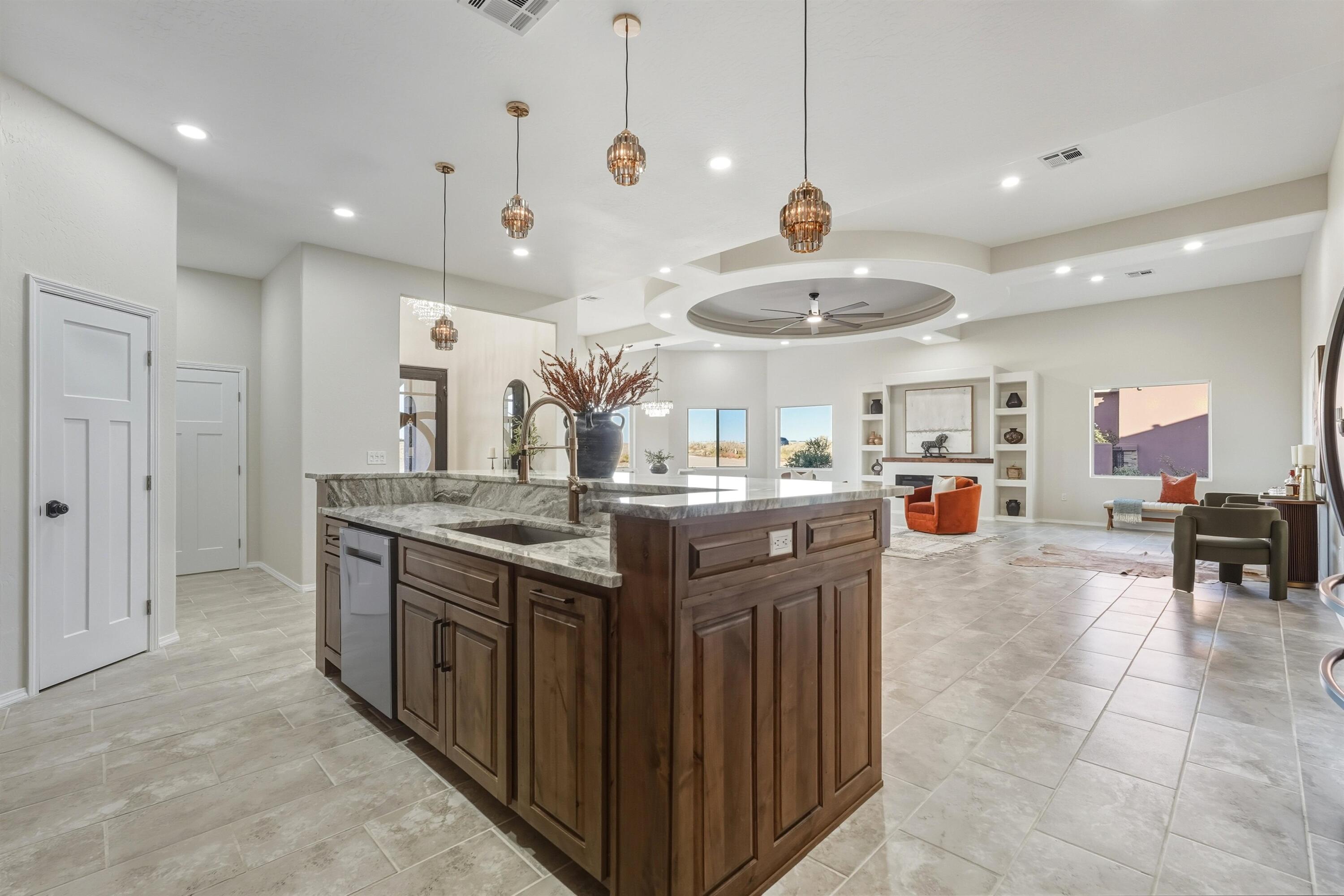 608 Northern Boulevard NE