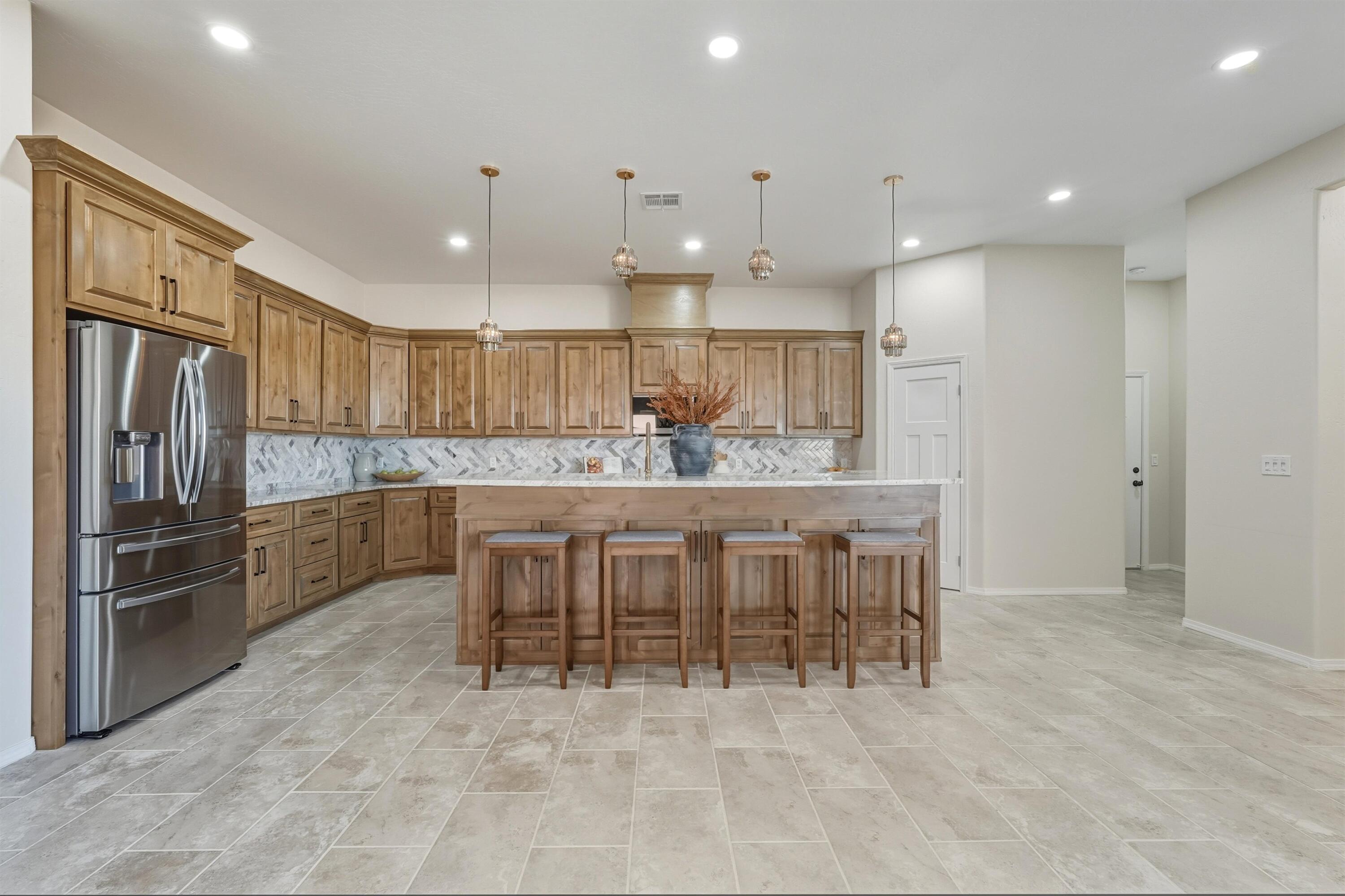 608 Northern Boulevard NE