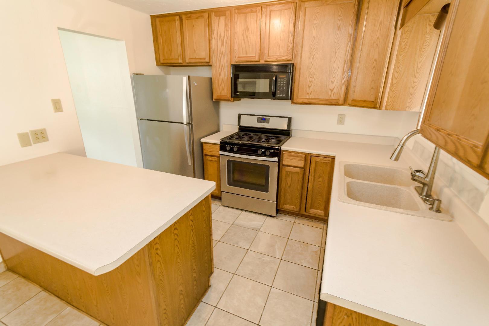 1909 OTHELLO Court NE